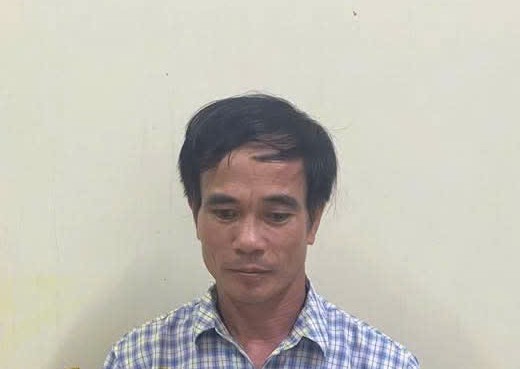 Tạm giữ người đàn ông xông vào phòng cấp cứu đe dọa, đòi hành hung nữ bác sĩ - Ảnh 1.