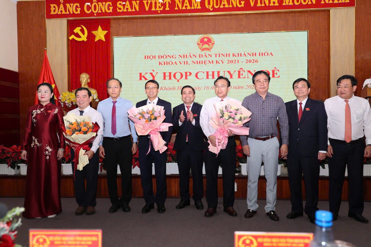 Kh&aacute;nh H&ograve;a c&oacute; t&acirc;n Chủ tịch HĐND tỉnh - Ảnh 2.