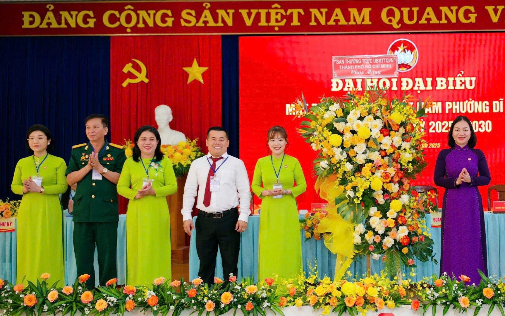 Bà Lâm Hoàng Thùy Trang giữ chức Chủ tịch Ủy ban MTTQ Việt Nam phường Dĩ An, TP HCM
