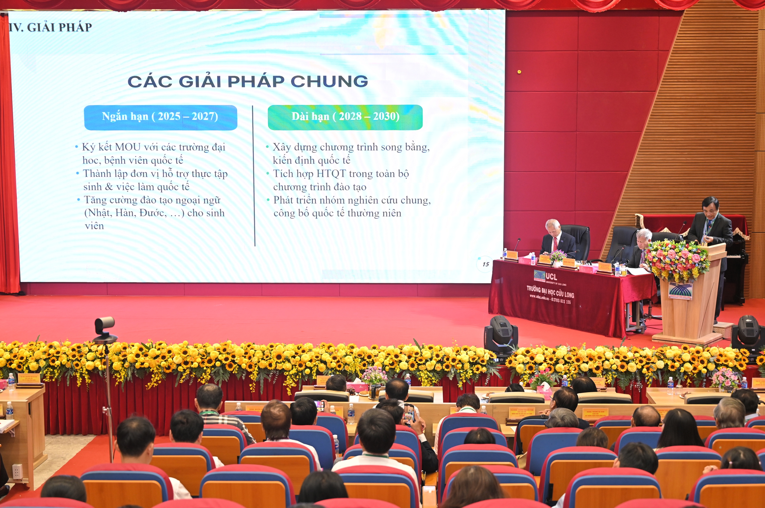 500 nh&agrave; khoa học v&agrave; 2.000 đại biểu tham dự hội thảo khoa học do Trường ĐH Cửu Long tổ chức - Ảnh 6.