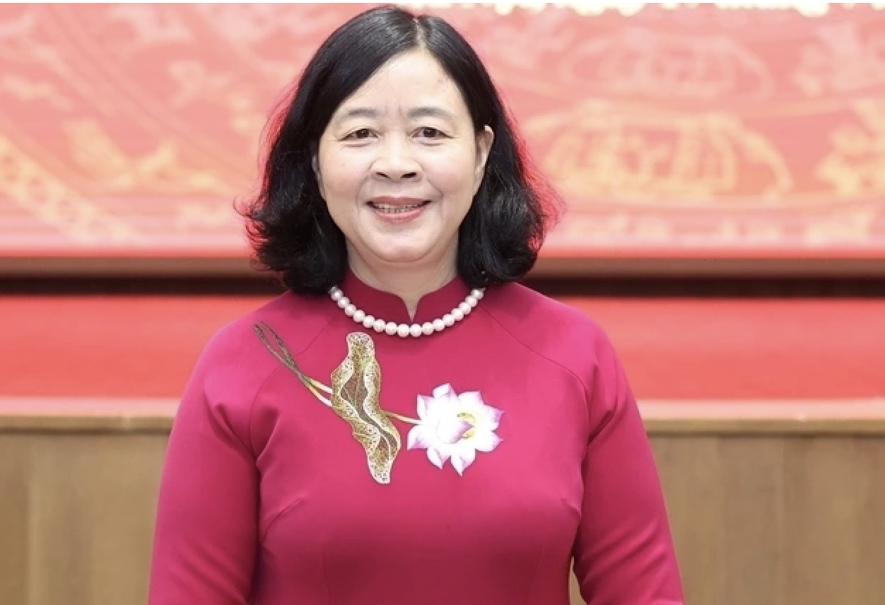 Ủy viên Bộ Chính trị Bùi Thị Minh Hoài tiếp tục giữ chức Bí thư Thành ủy Hà Nội khóa XVIII - Ảnh 1.
