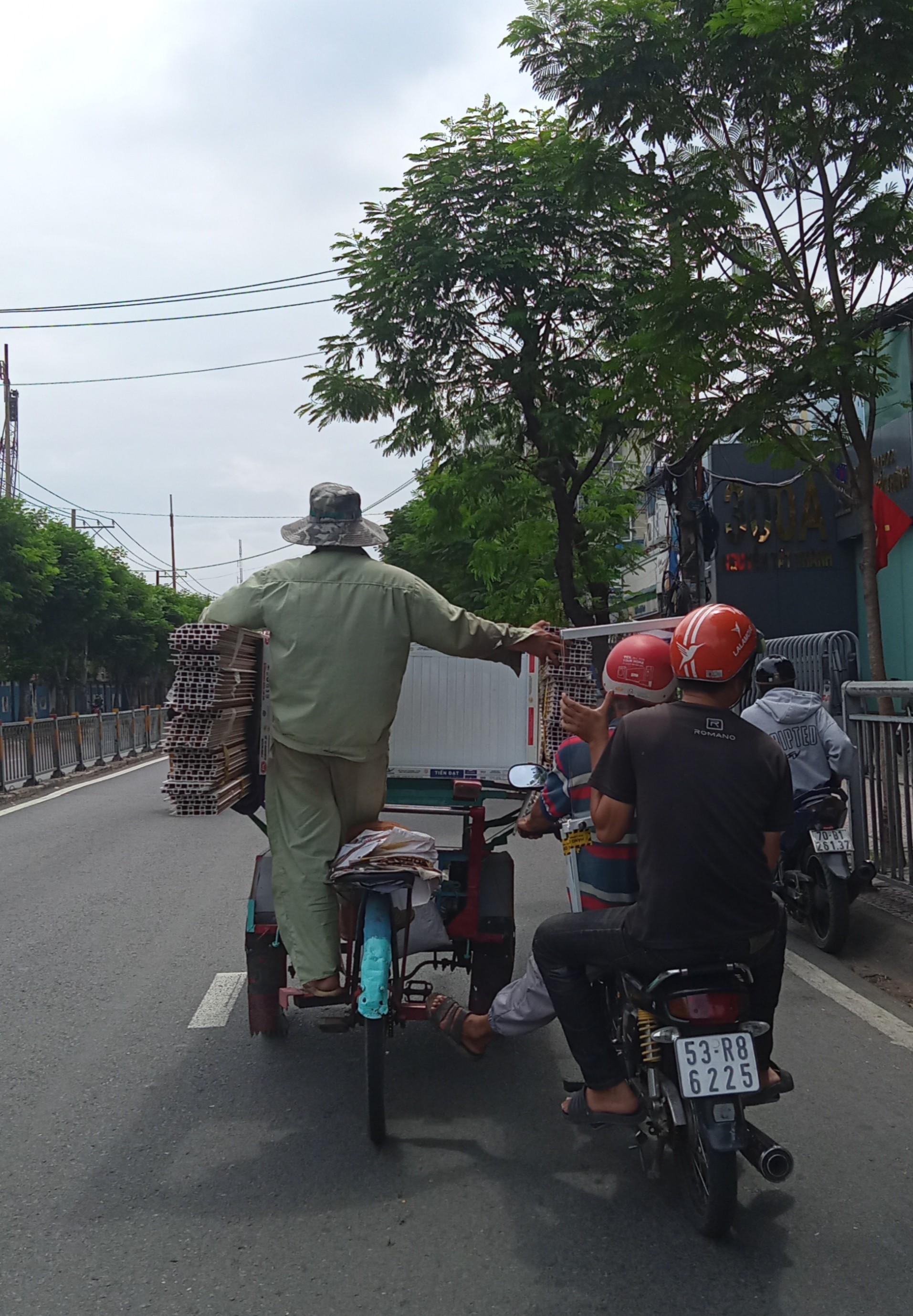 Nguy hiểm - Ảnh 1.