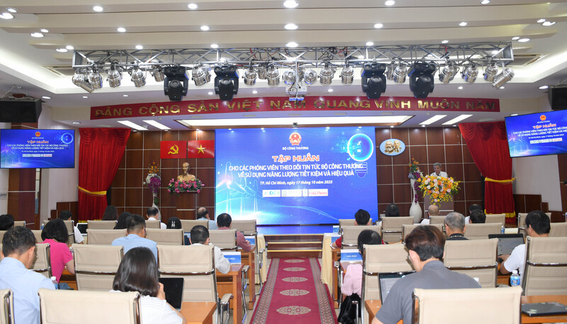 Bộ C&ocirc;ng Thương tập huấn truyền th&ocirc;ng về tiết kiệm năng lượng - Ảnh 2.
