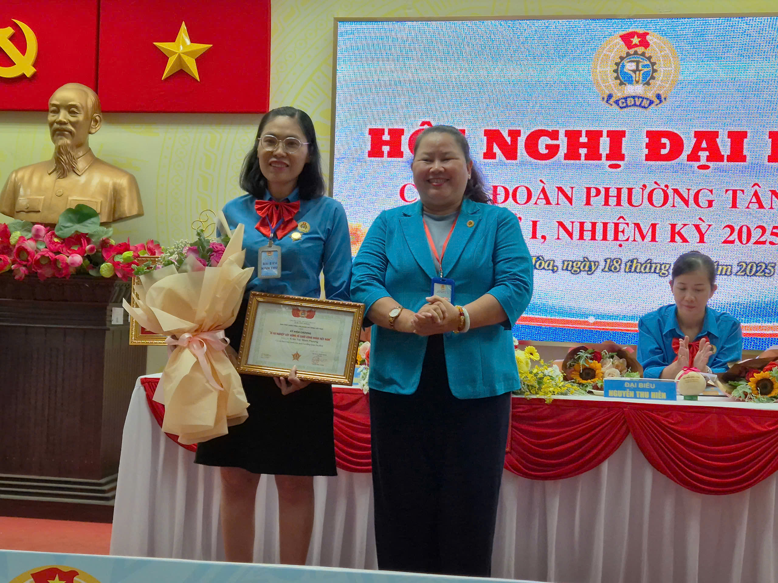 Đổi mới hoạt động để bảo vệ, chăm lo tốt hơn cho đoàn viên - lao động - Ảnh 2.