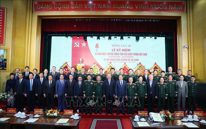 Tổng B&iacute; thư T&ocirc; L&acirc;m khẳng định vai tr&ograve; T&igrave;nh b&aacute;o Quốc ph&ograve;ng trong bảo vệ Tổ quốc - Ảnh 4.