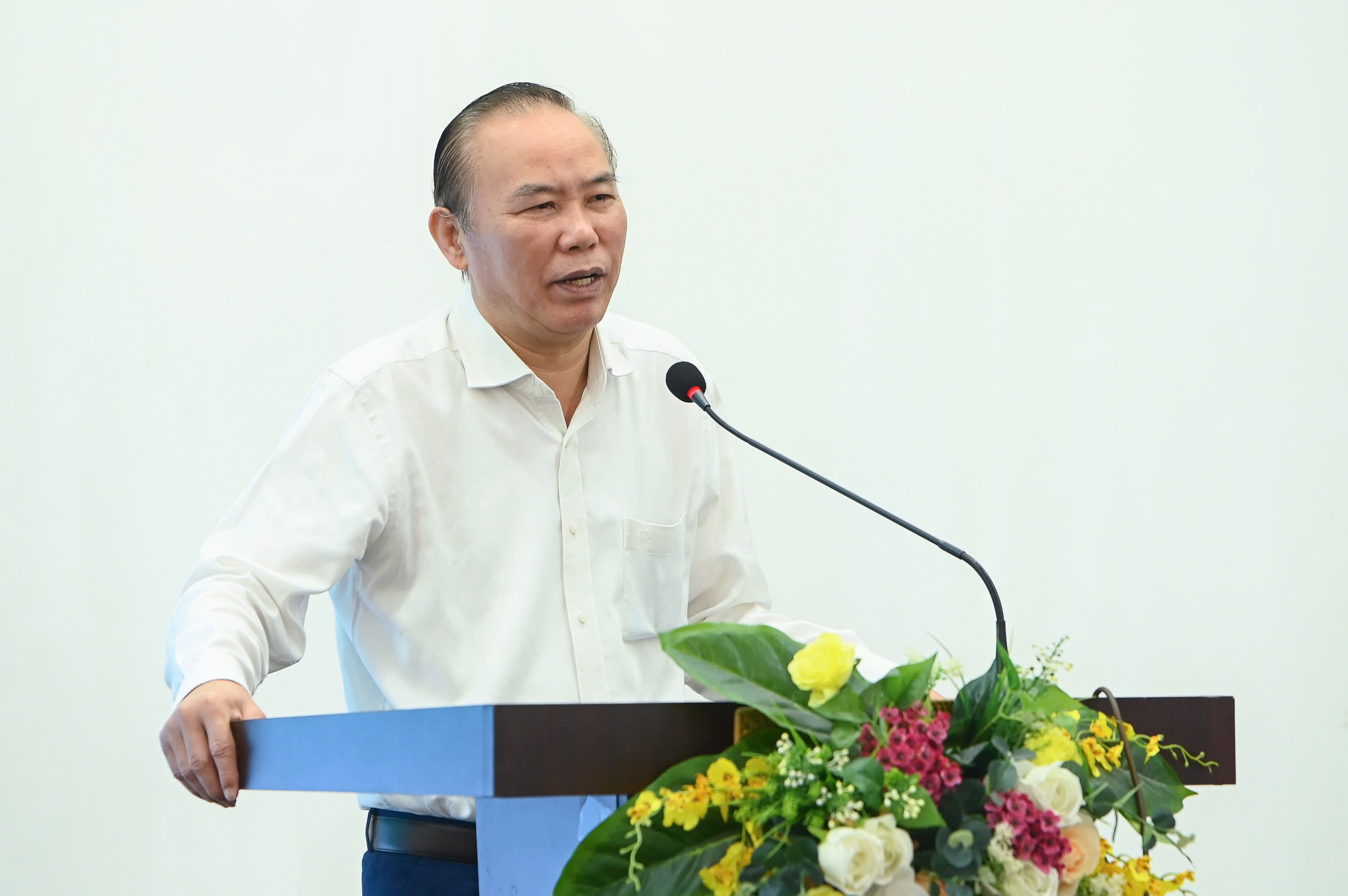 Thứ trưởng Ph&ugrave;ng Đức Tiến kỳ vọng về Kho&aacute;n 10 mới trong chỉnh sửa gen n&ocirc;ng nghiệp - Ảnh 1.