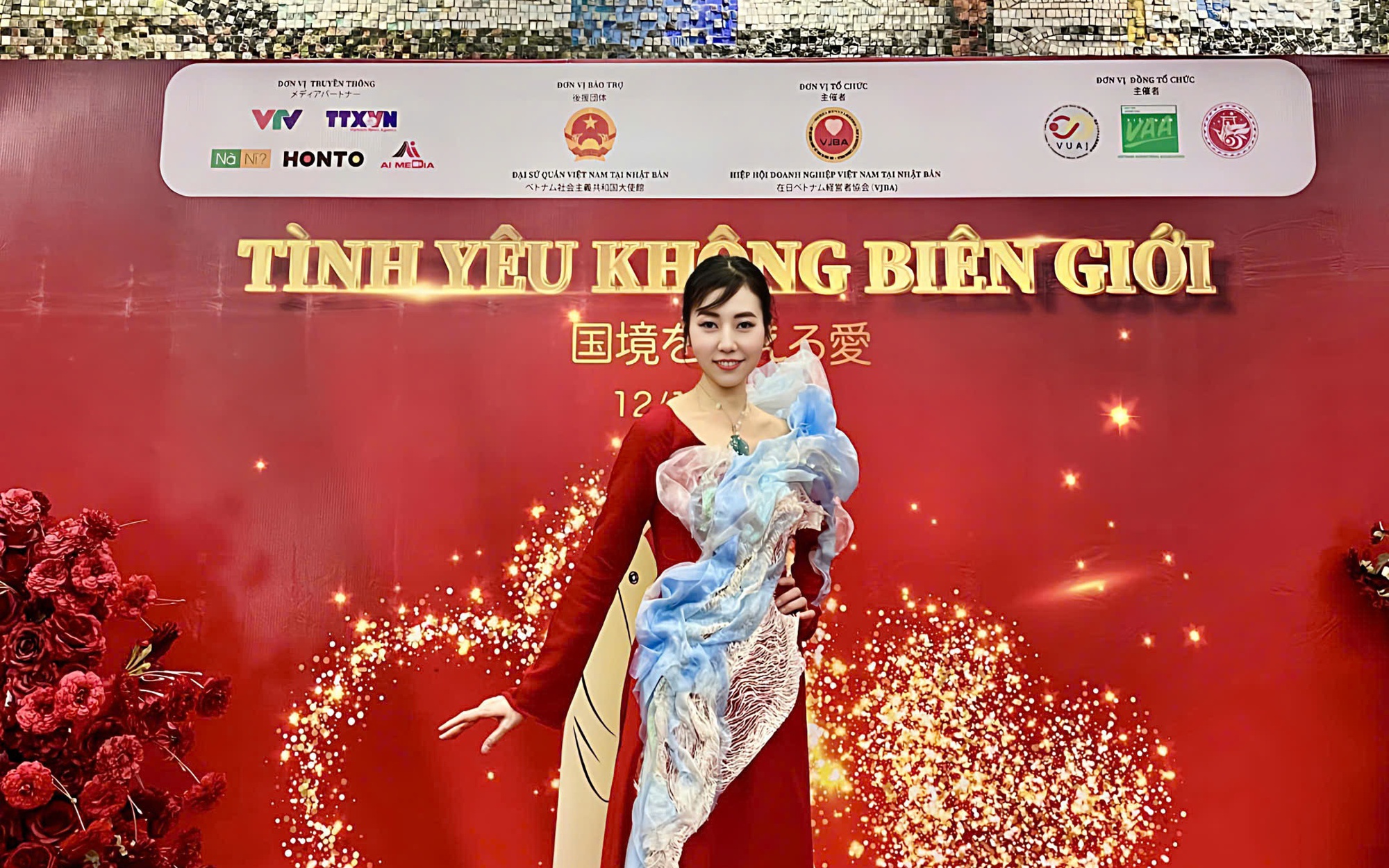 NTK Lê Minh Phú - TS Quỳnh Paris: Hai thế hệ, một tình yêu thời trang