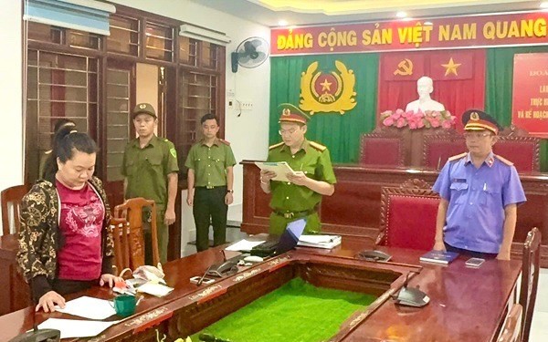 Bắt tạm giam người phụ nữ lừa chạy án, chiếm đoạt 2,5 tỉ đồng