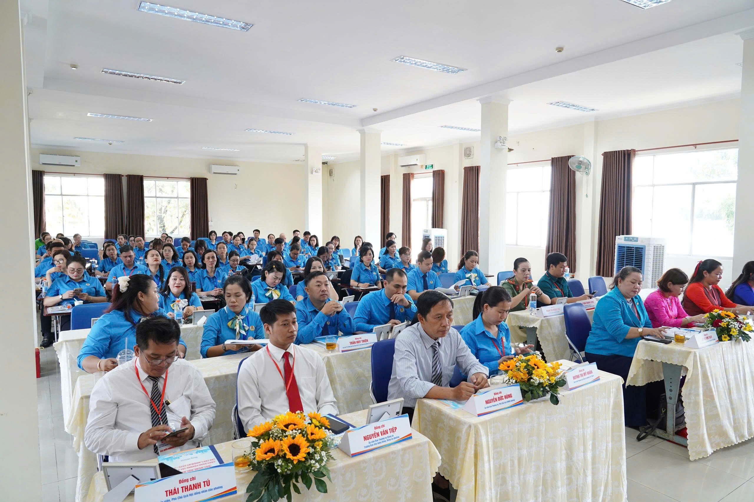 C&ocirc;ng đo&agrave;n phường T&acirc;y Thạnh: Phấn đấu kết nạp 50% số lao động khu vực phi ch&iacute;nh thức v&agrave;o tổ chức C&ocirc;ng - Ảnh 1.