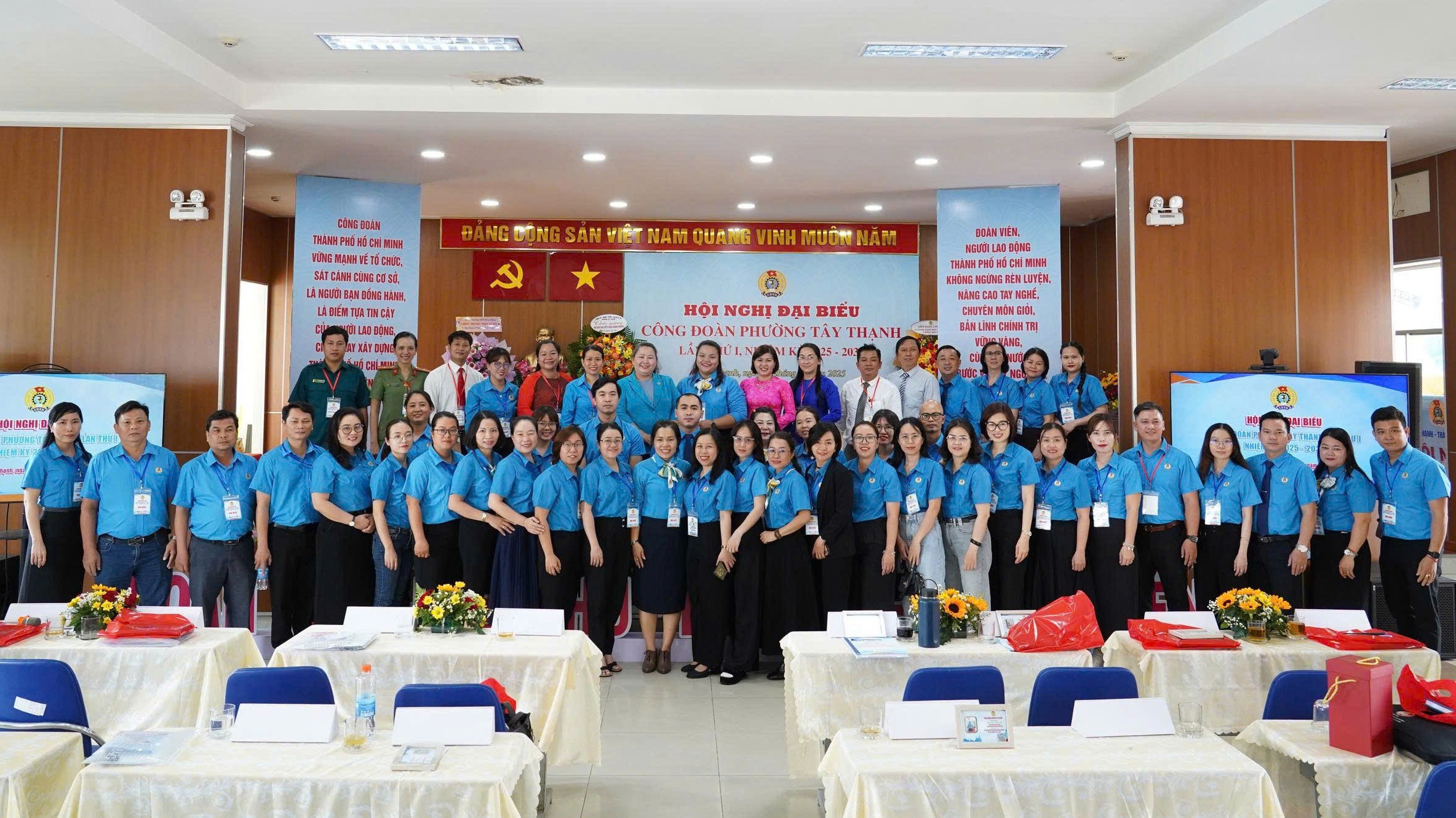 C&ocirc;ng đo&agrave;n phường T&acirc;y Thạnh: Phấn đấu kết nạp 50% số lao động khu vực phi ch&iacute;nh thức v&agrave;o tổ chức C&ocirc;ng - Ảnh 4.