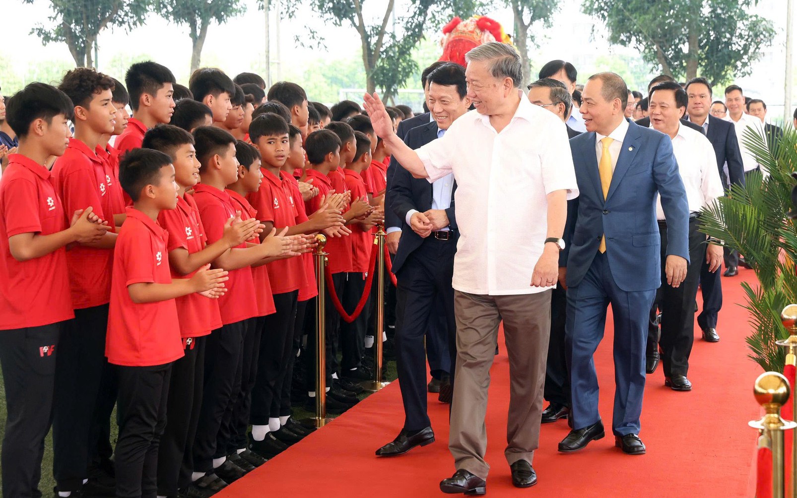S&acirc;n vận động v&agrave; kh&aacute;t vọng vươn tầm (*): T&iacute;n hiệu t&iacute;ch cực - Ảnh 7.