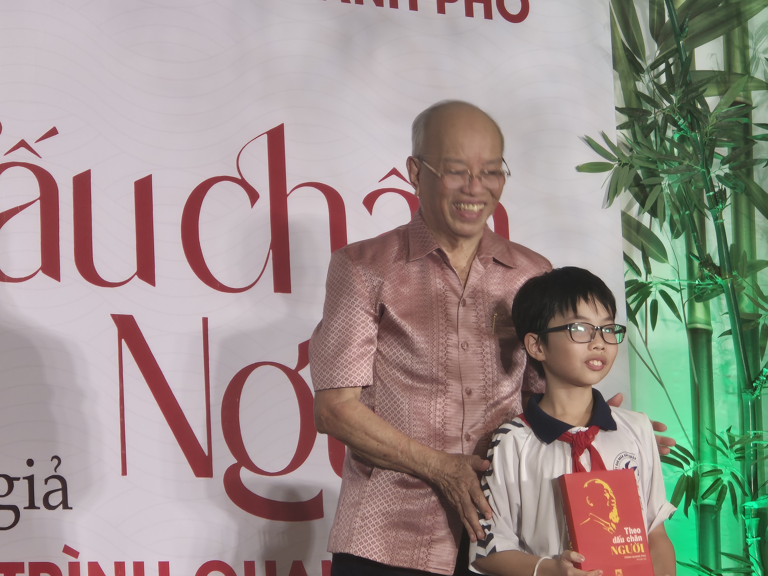 Hé lộ hậu trường "Theo dấu chân Người" - Ảnh 7.