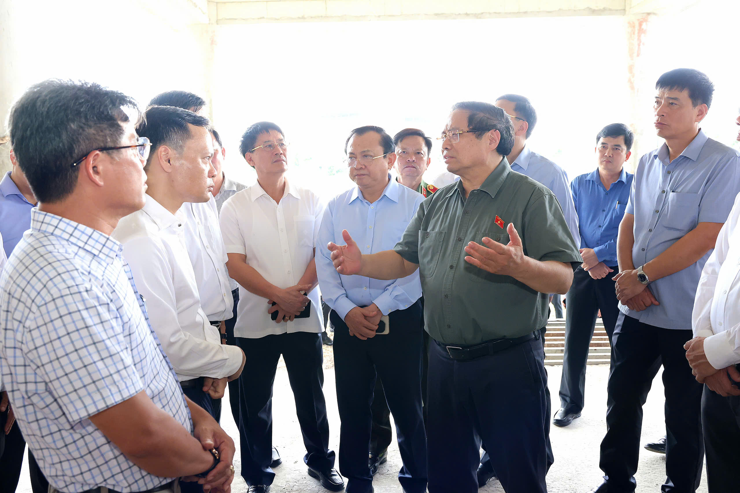 Thủ tướng yêu cầu Bệnh viện Ung bướu Cần Thơ hoàn thành trước 30 - 11 - 2026 - Ảnh 1.