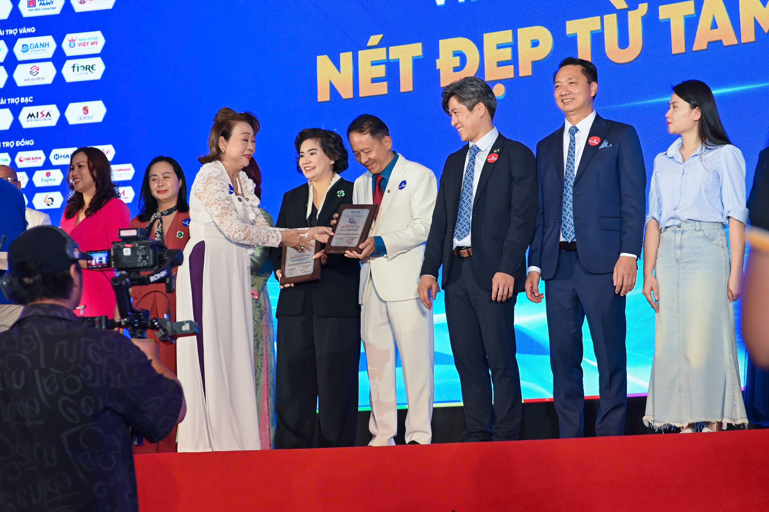 TS-BS Nguyễn Ngọc Nhơn: Người kiến tạo vẻ đẹp Việt, hết l&ograve;ng v&igrave; cộng đồng - Ảnh 1.