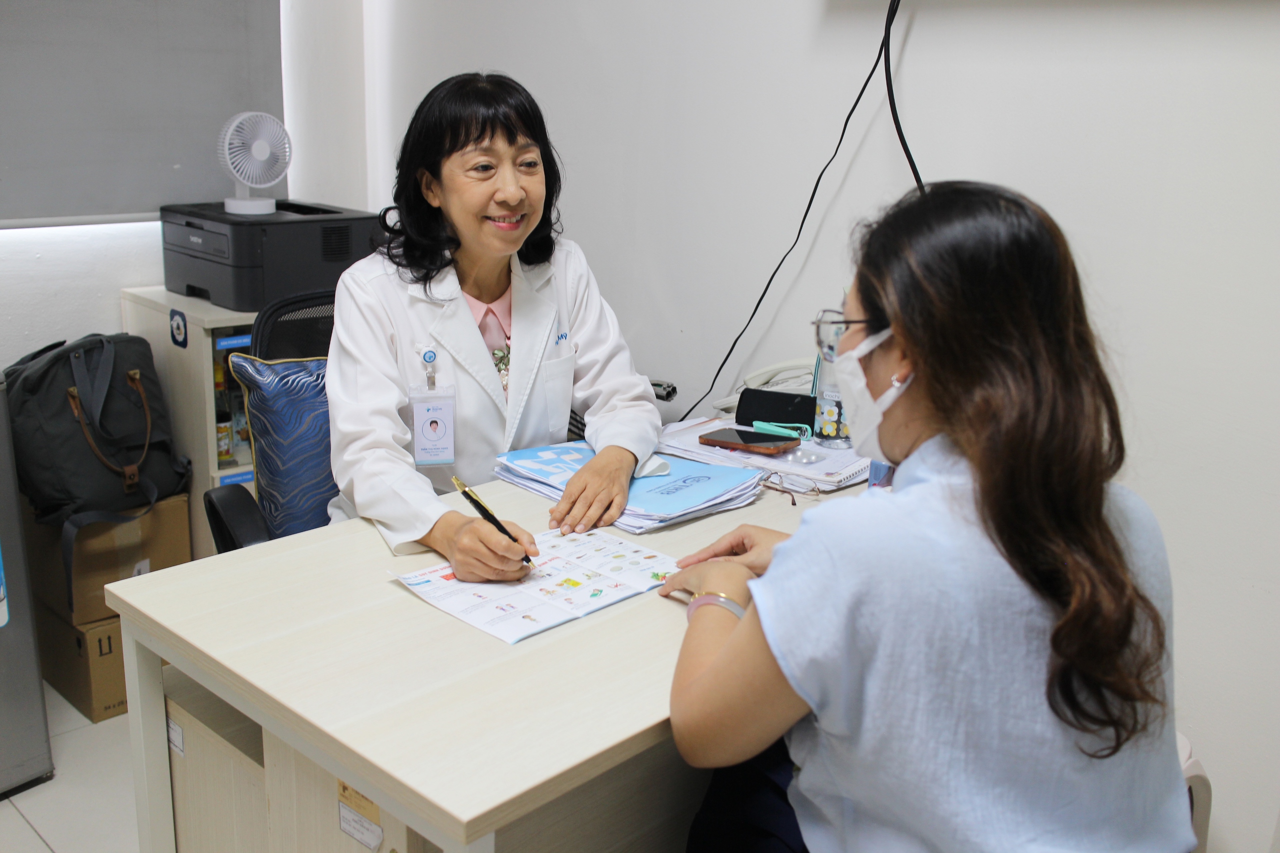 Bí quyết khỏe đẹp, không phải uống trà giảm cân trôi nổi - Ảnh 1.