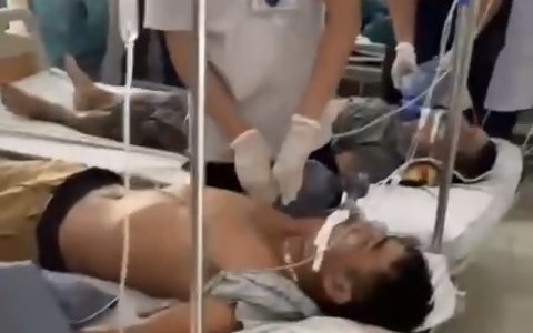 Sau cuộc rượu, 6 người nhập viện trong tình trạng hôn mê, ngừng thở