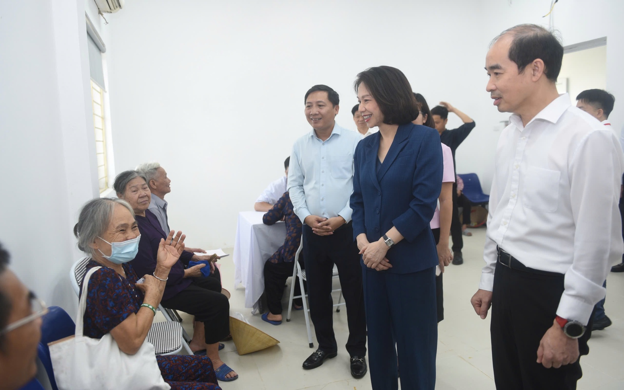 Hà Nội sẽ khám miễn phí cho người dân ít nhất mỗi năm 1 lần