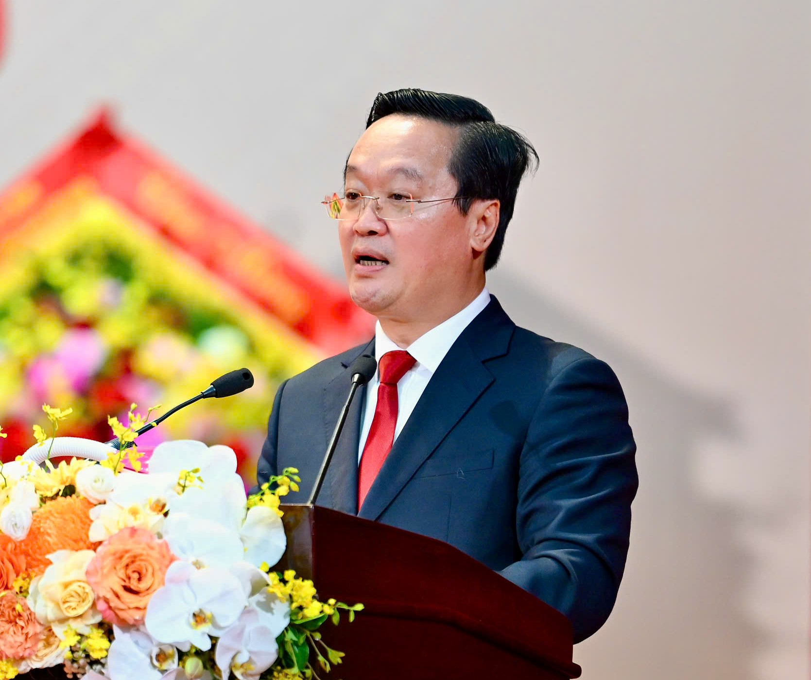 &Ocirc;ng Nguyễn Đức Trung t&aacute;i đắc cử B&iacute; thư Tỉnh ủy Nghệ An- Ảnh 1.