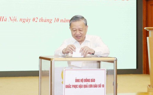 Tổng Bí thư Tô Lâm quyên góp ủng hộ đồng bào khắc phục hậu quả bão số 10
