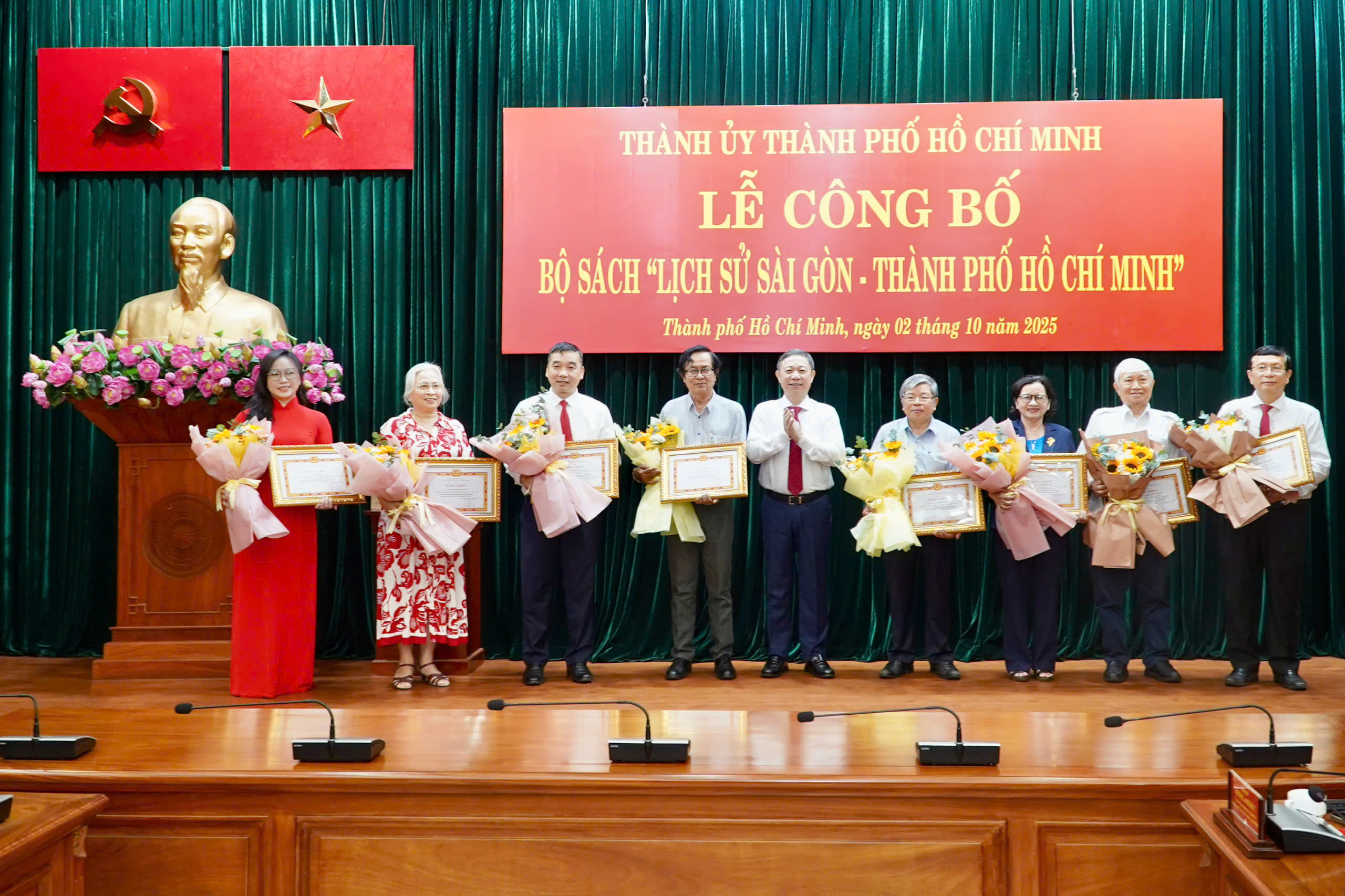 Ra mắt bộ sách “Lịch sử Sài Gòn - Thành phố Hồ Chí Minh”- Ảnh 5.