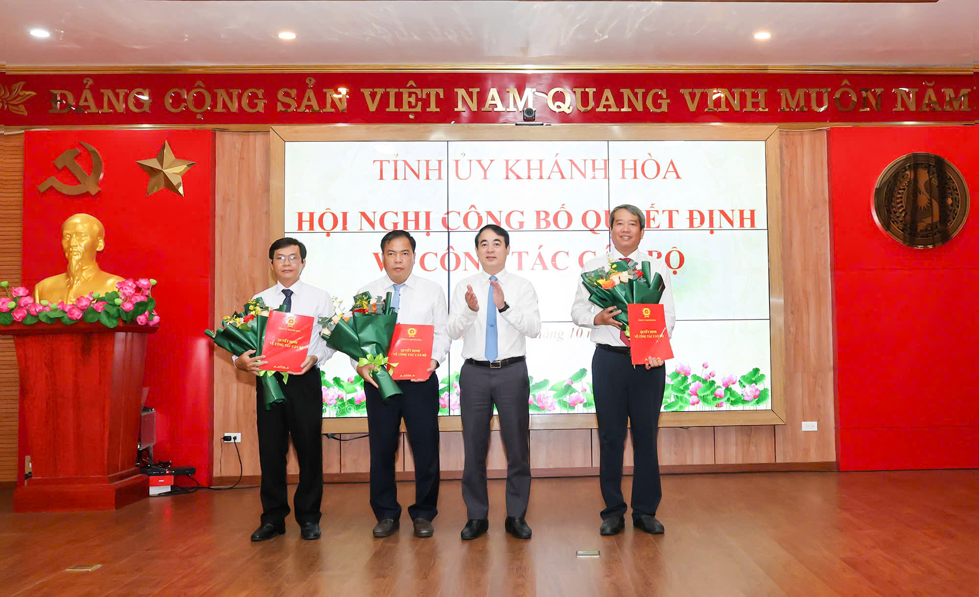 Kh&aacute;nh H&ograve;a điều động, chỉ định nhiều chức vụ quan trọng- Ảnh 2.