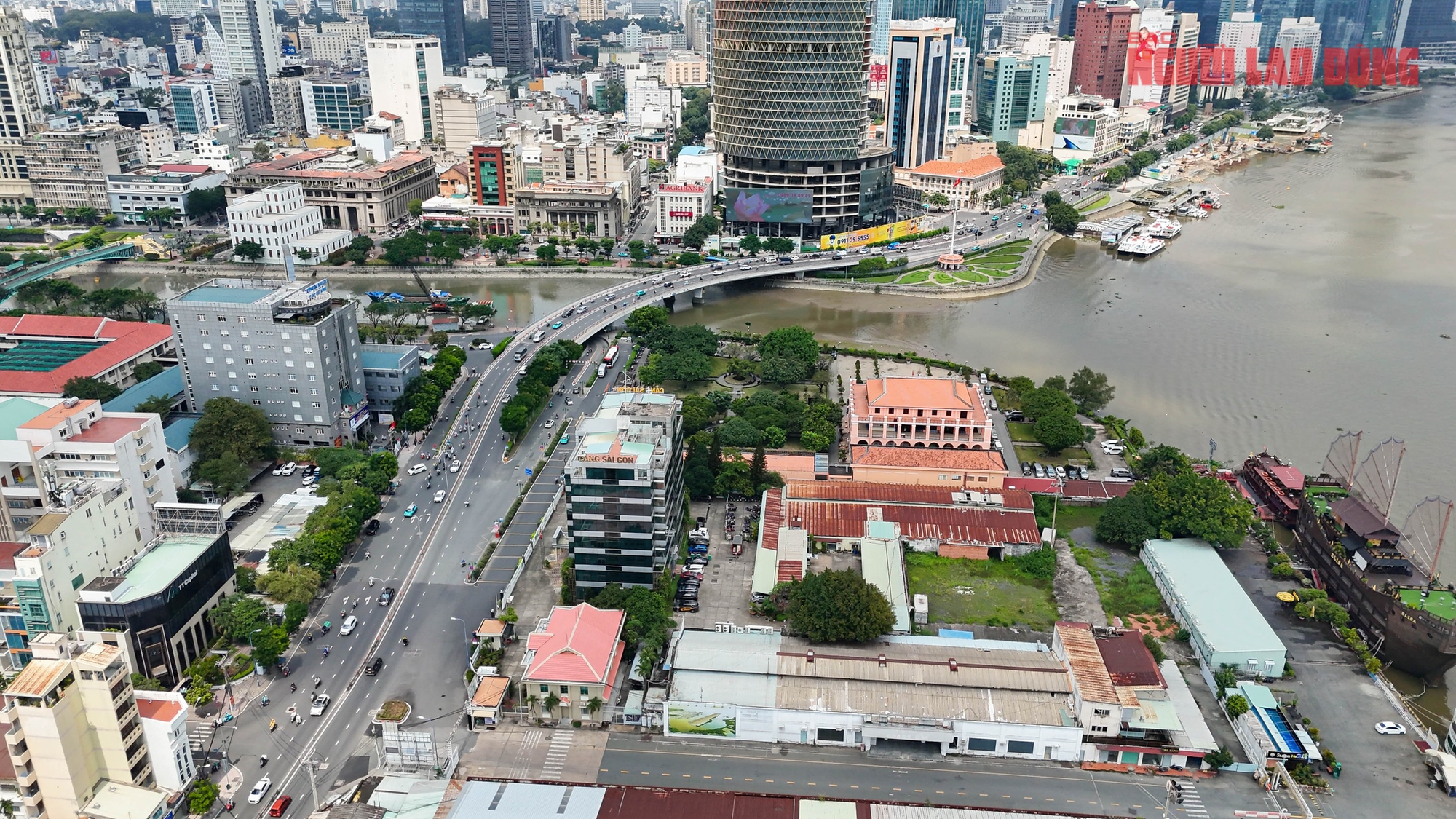 Ch&ugrave;m ảnh: Khu đất Bến Nh&agrave; Rồng, số 1 L&yacute; Th&aacute;i Tổ sẽ l&agrave;m kh&ocirc;ng gian văn h&oacute;a Hồ Ch&iacute; Minh v&agrave; c&ocirc;ng vi&ecirc;n - Ảnh 20.