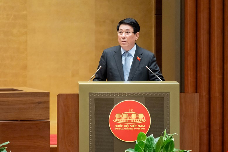 Chủ tịch nước Lương Cường b&aacute;o c&aacute;o Quốc hội về c&ocirc;ng t&aacute;c nhiệm kỳ 2021 - 2026. Ảnh: Phạm Thắng - Ảnh 1.