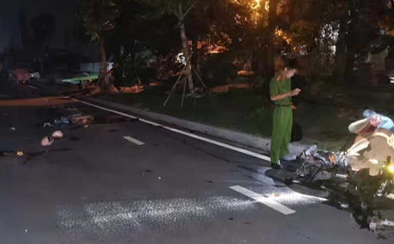 Vụ tai nạn giao thông giữa 2 xe mô tô khiến 3 người thương vong tại Hải Phòng - Ảnh 1.