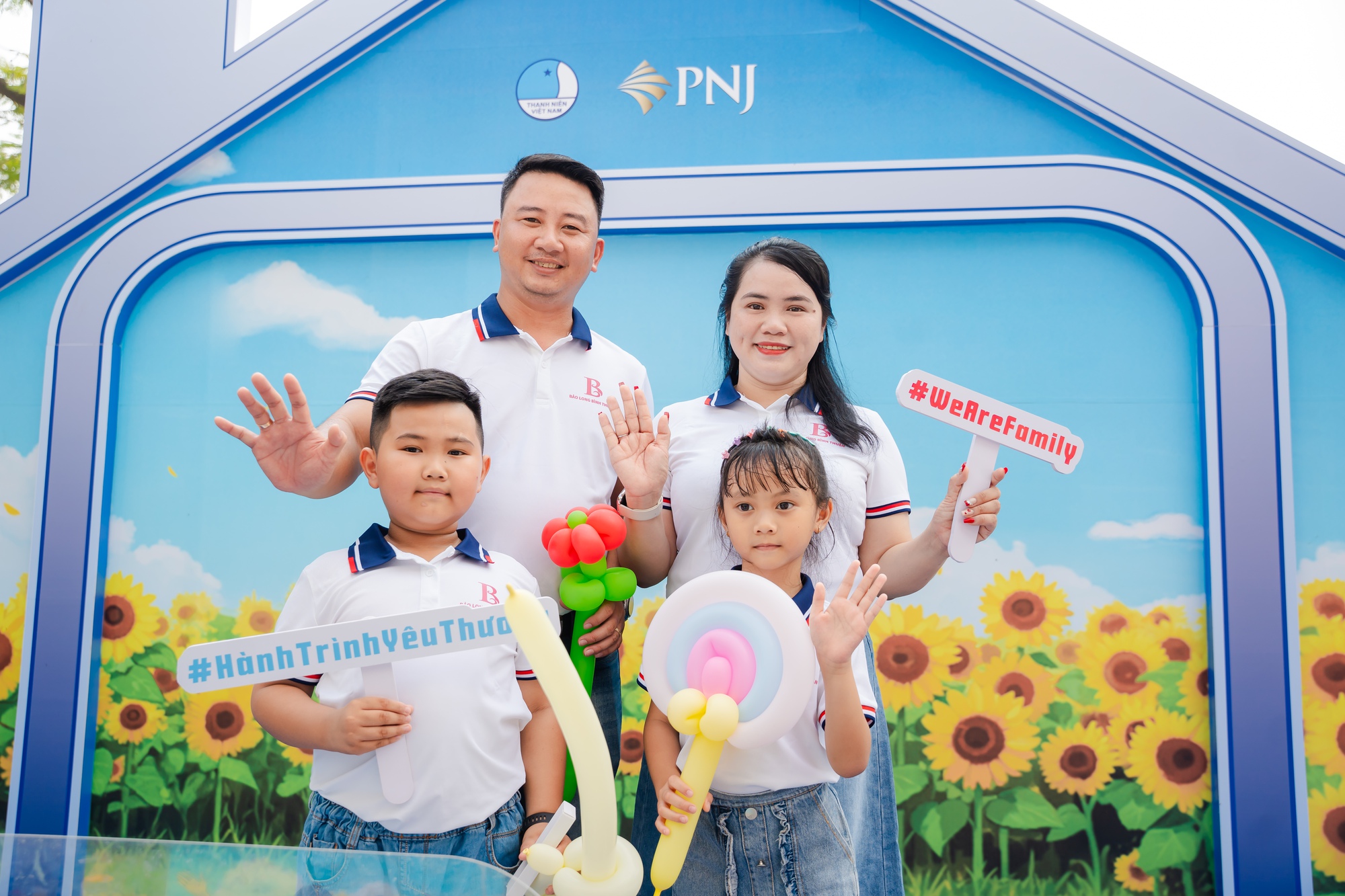 PNJ theo đuổi chiến lược CSR gắn với gi&aacute; trị gia đ&igrave;nh, &ldquo;sống đẹp&rdquo;
 - Ảnh 4.