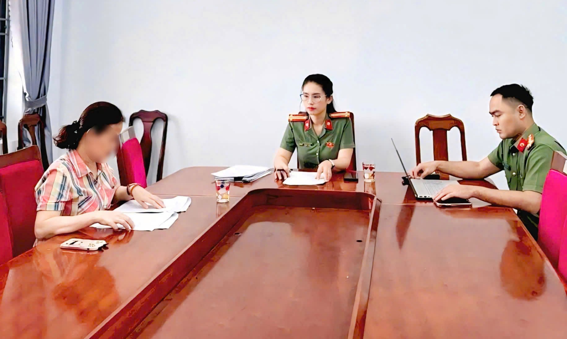 L&agrave;m r&otilde; vi phạm của một tiệm v&agrave;ng tại Đ&agrave; Nẵng - Ảnh 2.