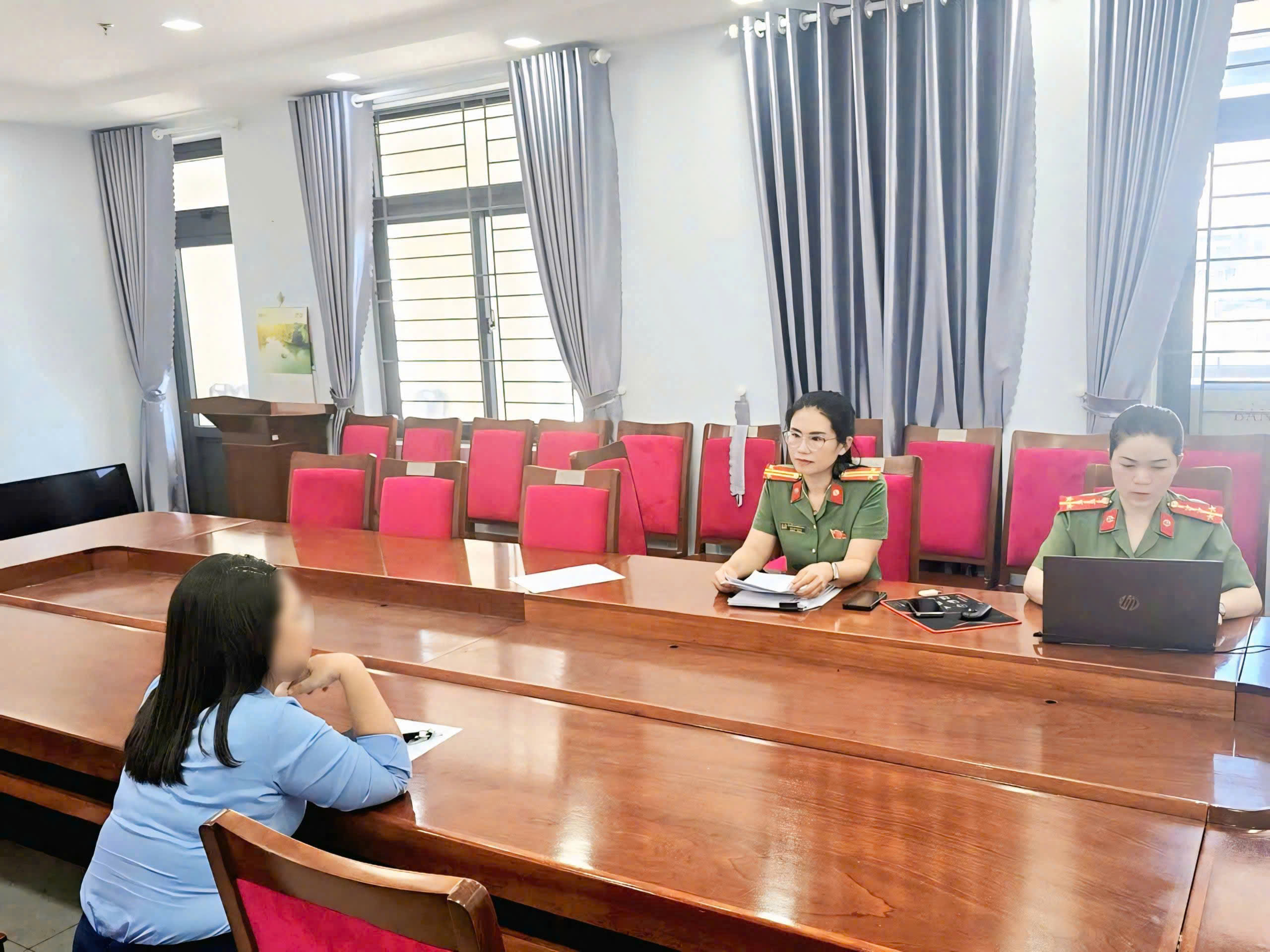 L&agrave;m r&otilde; vi phạm của một tiệm v&agrave;ng tại Đ&agrave; Nẵng - Ảnh 1.
