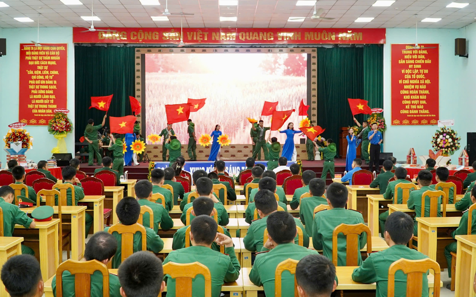 Đoàn cơ sở Trung đoàn Gia Định tổ chức đại hội đại biểu nhiệm kỳ 2025-2030