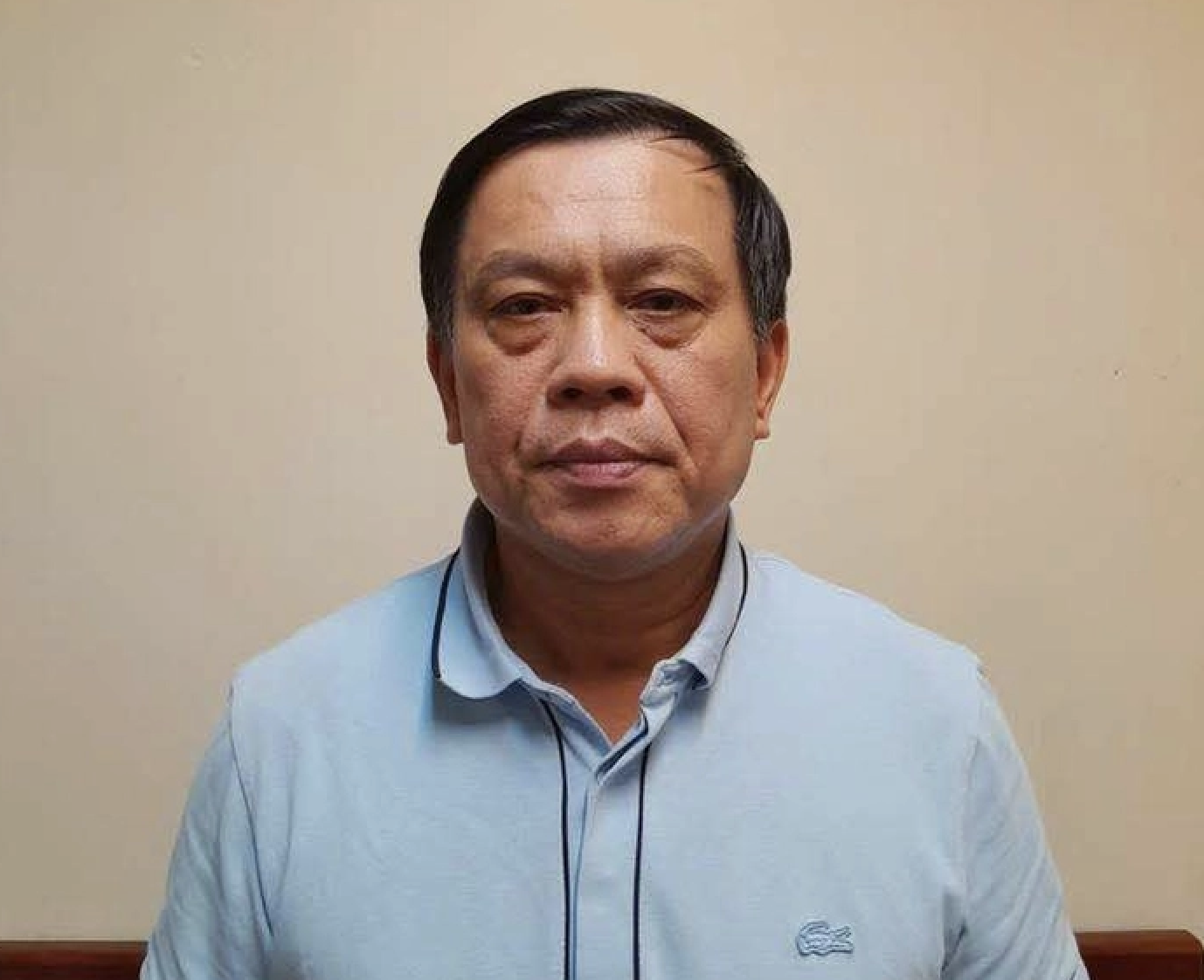 Khởi tố cựu trưởng ph&ograve;ng g&acirc;y nhũng nhiễu doanh nghiệp Nhận hối lộ - Ảnh 1.