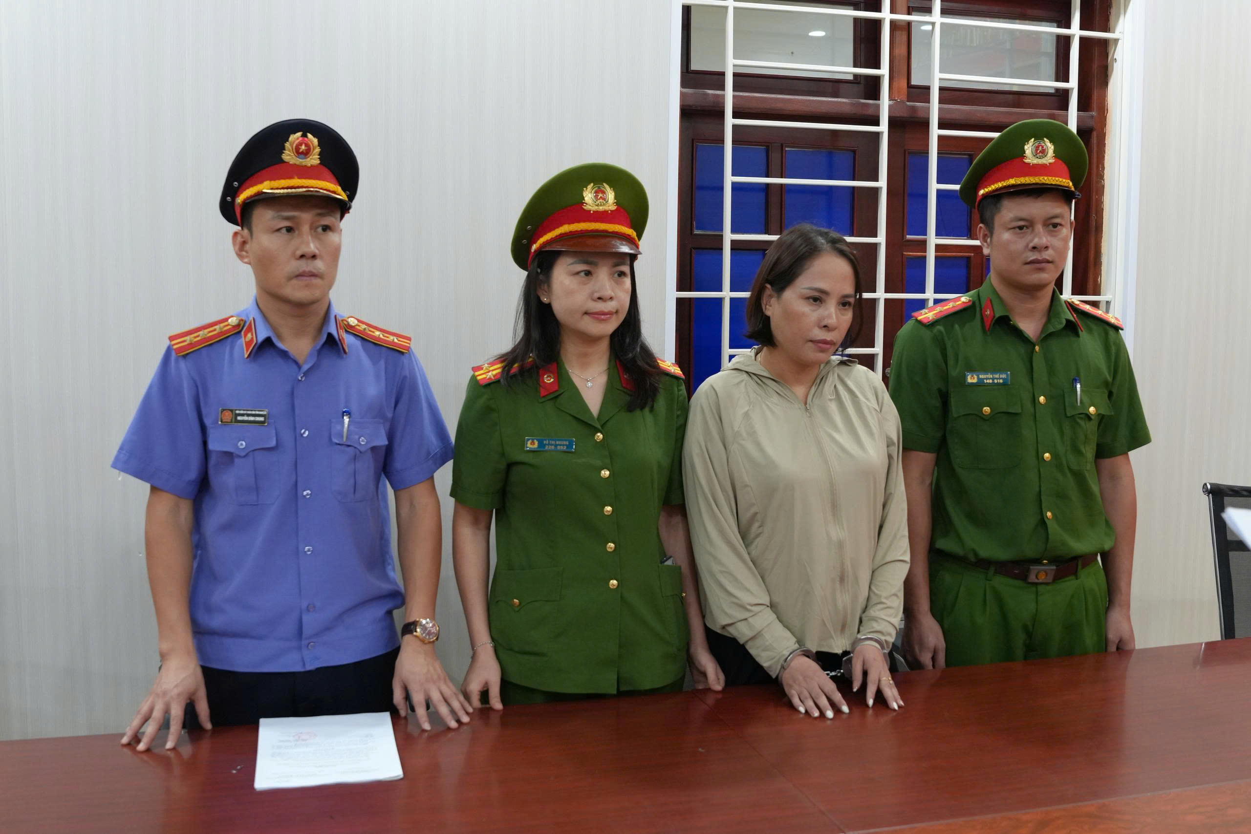 Bắt Giám đốc Công ty bán hơn 2,7 triệu lít dầu ăn giả cho người tiêu dùng - Ảnh 1.