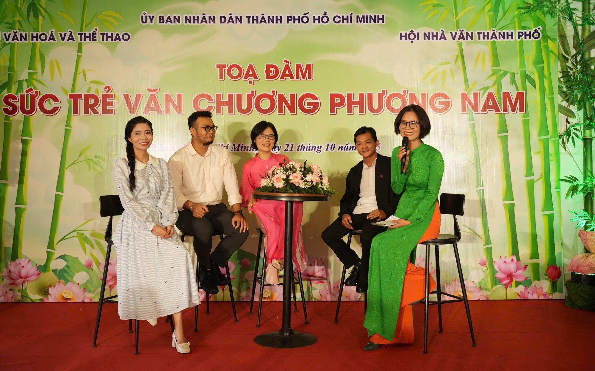Sức trẻ văn chương phương Nam