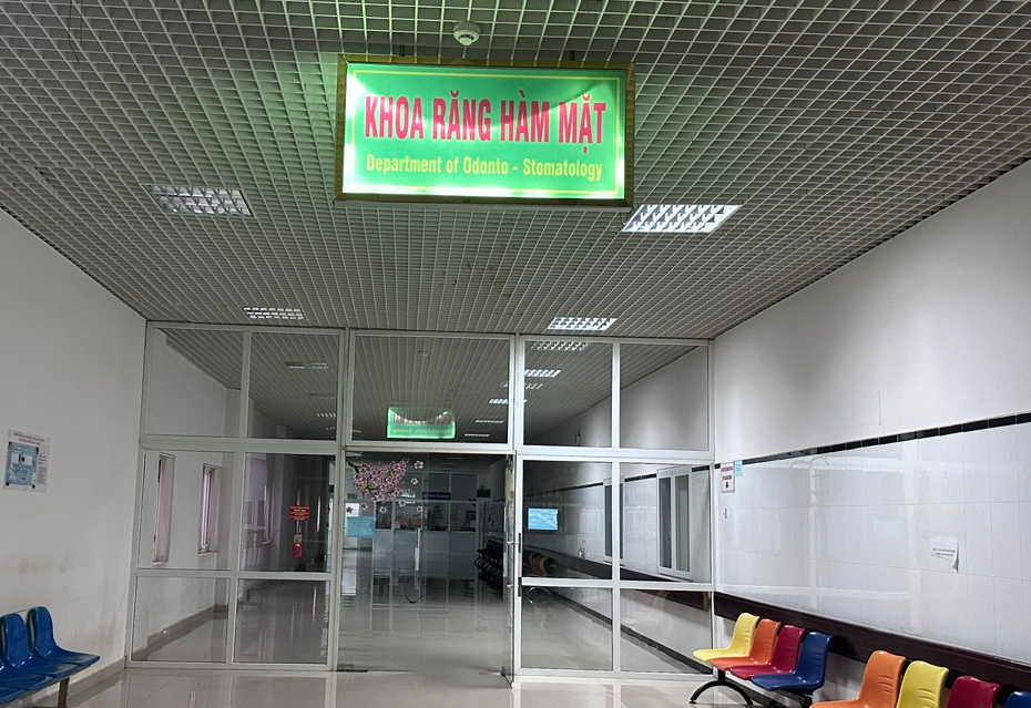 Bệnh viện Đa khoa vùng Tây Nguyên tháo gỡ camera phòng khám Vì mâu thuẫn nội bộ - Ảnh 1.