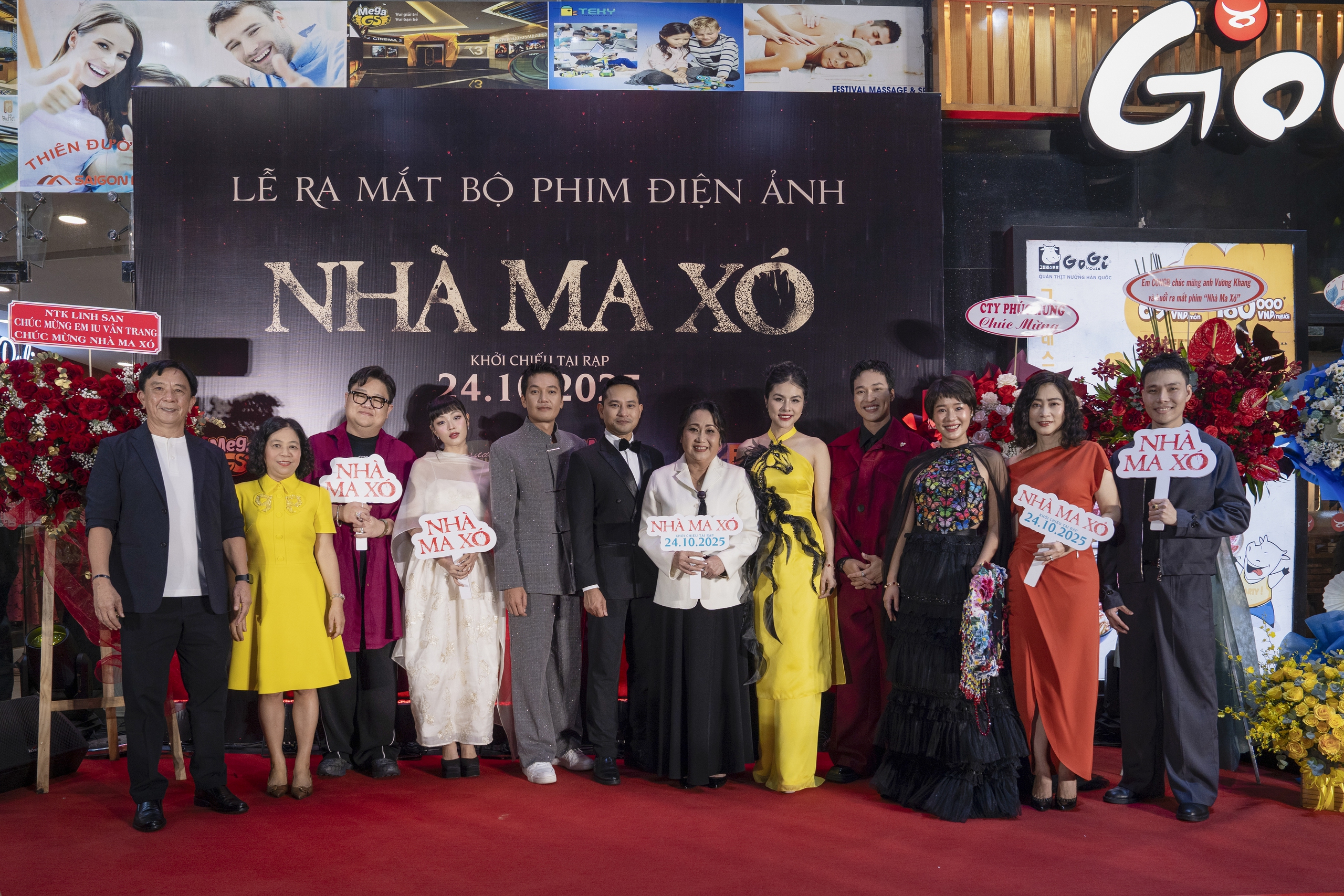 Ho&agrave;i L&acirc;m qu&ecirc;n lời khi h&aacute;t nhạc phim c&oacute; V&acirc;n Trang, Quang Tuấn - Ảnh 11.
