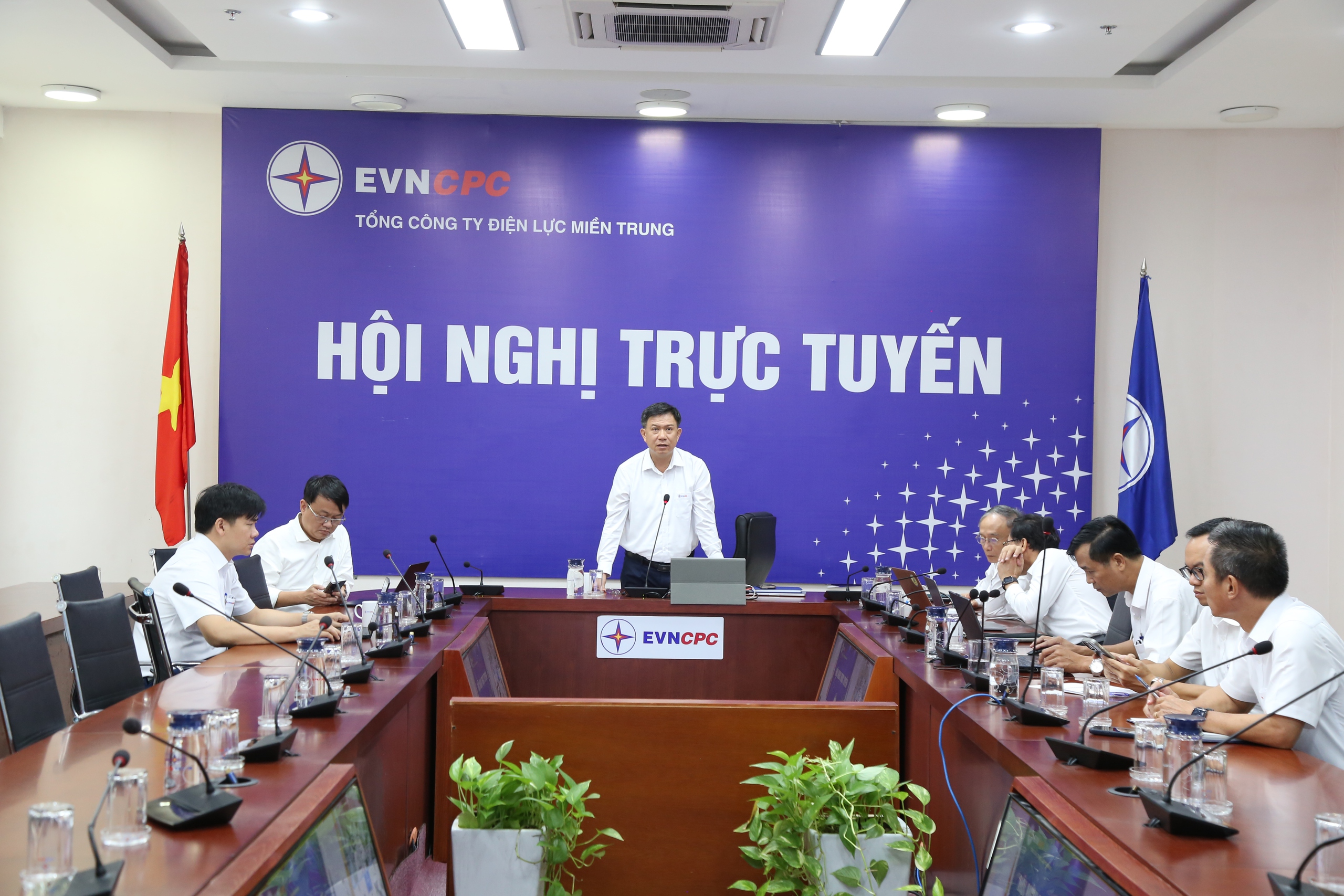 EVNCPC chủ động ứng phó bão số 12 (Fengshen) - Ảnh 1.