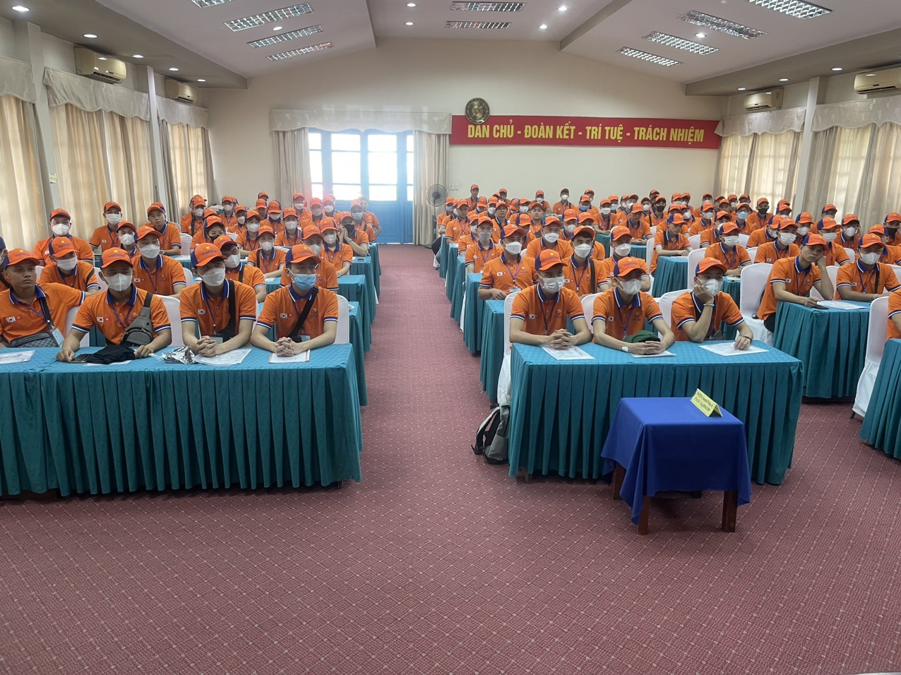 Tuyển lao động sang Hàn Quốc làm việc theo Chương trình EPS - Ảnh 2.