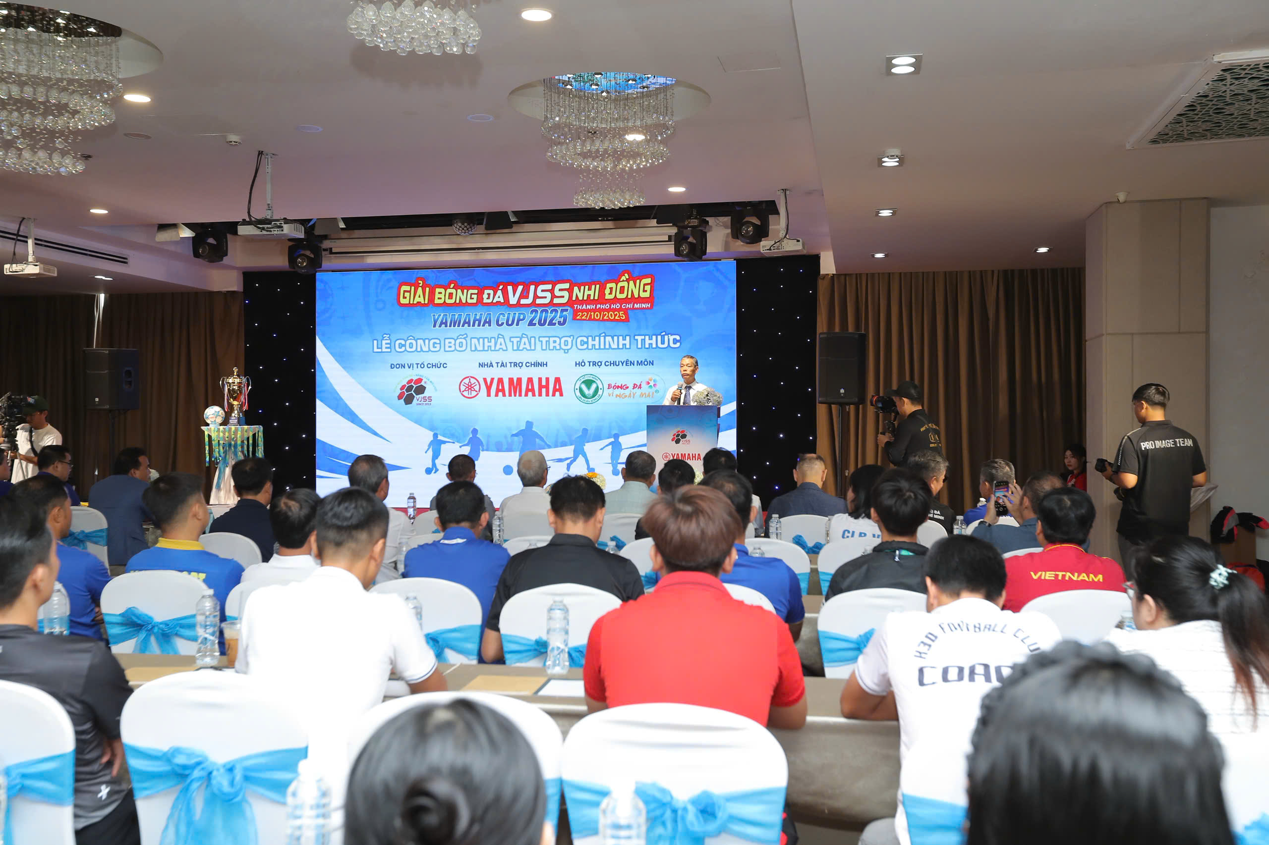 Chuẩn bị khởi tranh Giải B&oacute;ng đ&aacute; VJSS nhi đồng TP HCM - Yamaha Cup 2025 - Ảnh 1.