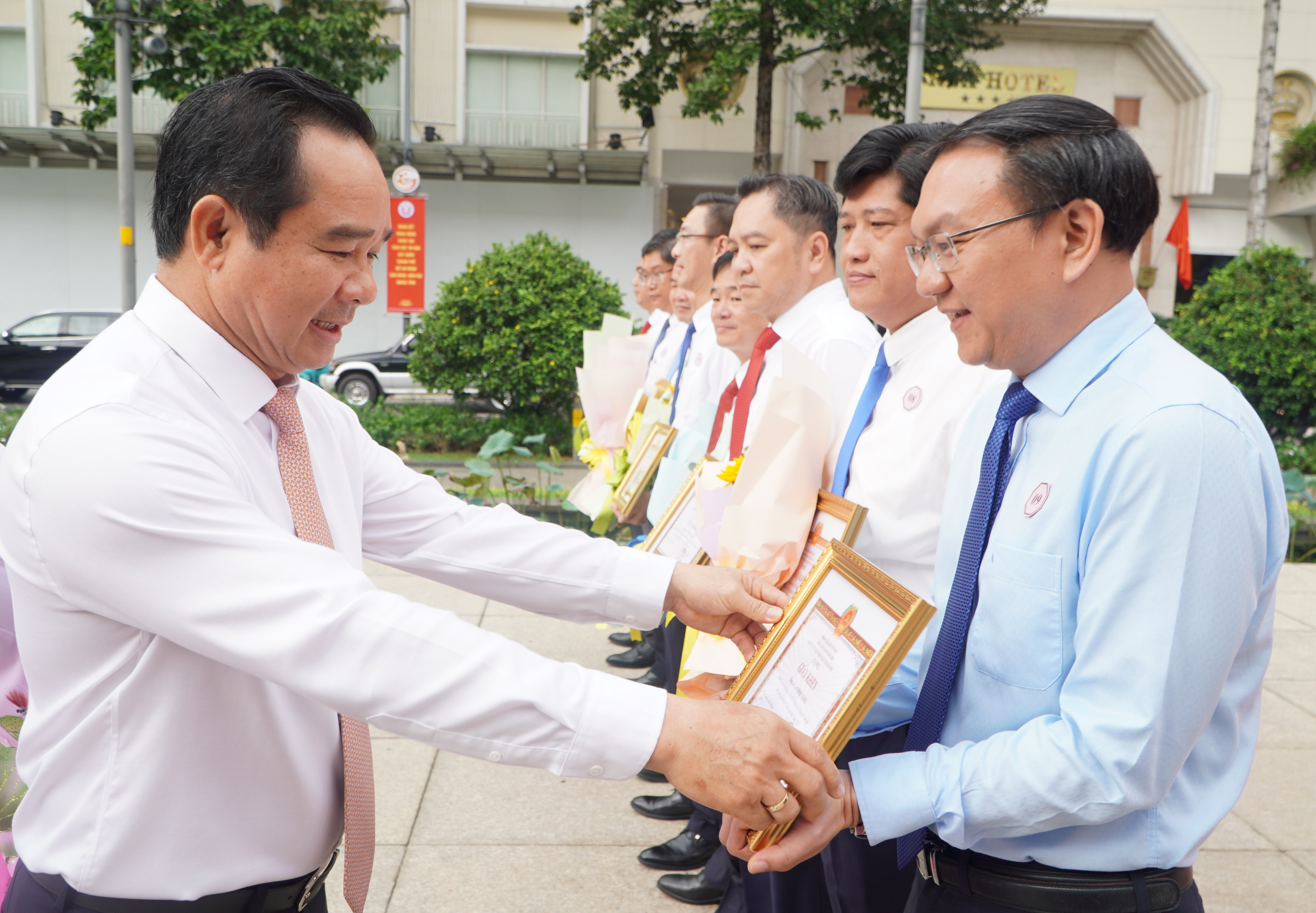 Mỗi mô hình "Dân vận khéo" đều là viên gạch xây dựng nền móng cho một siêu đô thị văn minh - Ảnh 2.