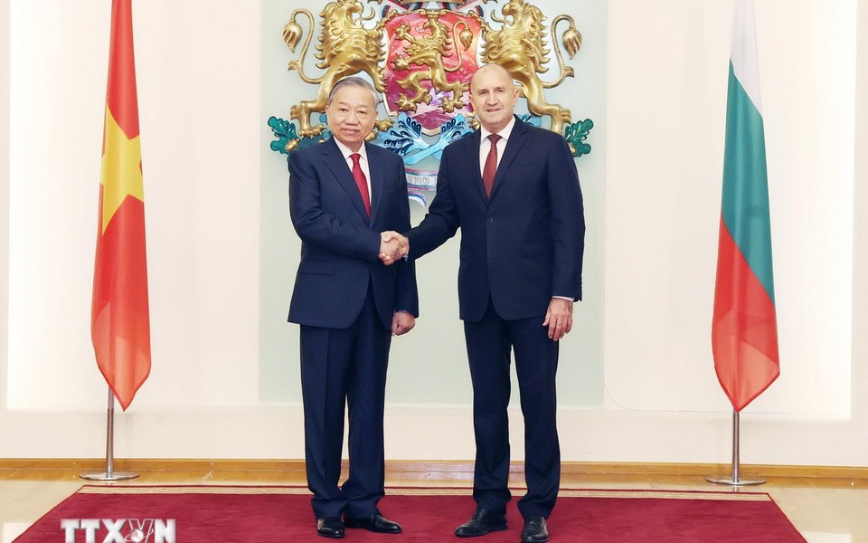 Việt Nam - Bulgaria thiết lập quan hệ Đối tác chiến lược