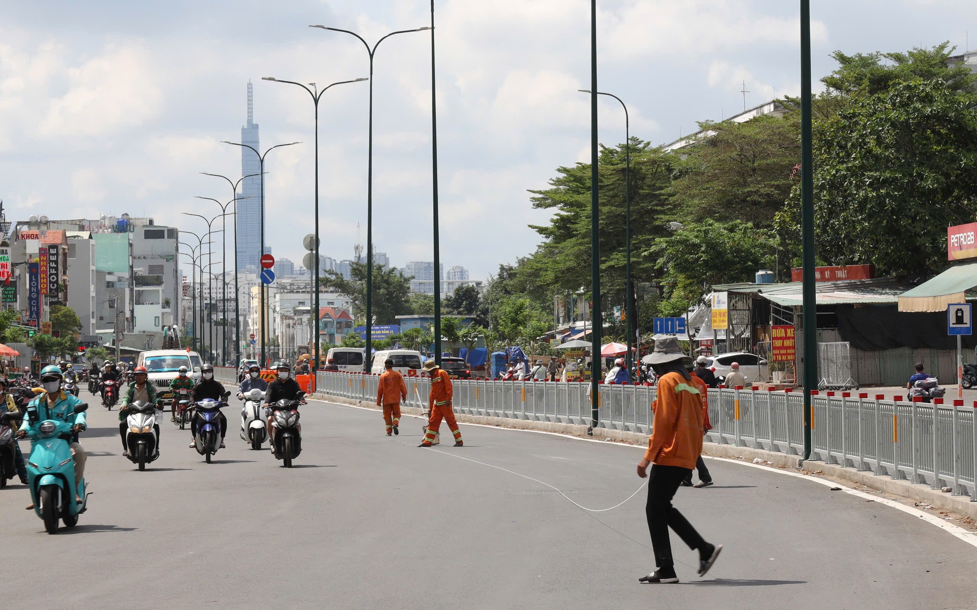 SỨC MẠNH CỦA DÂN TỘC (*): Góp sức vào dòng chảy phát triển