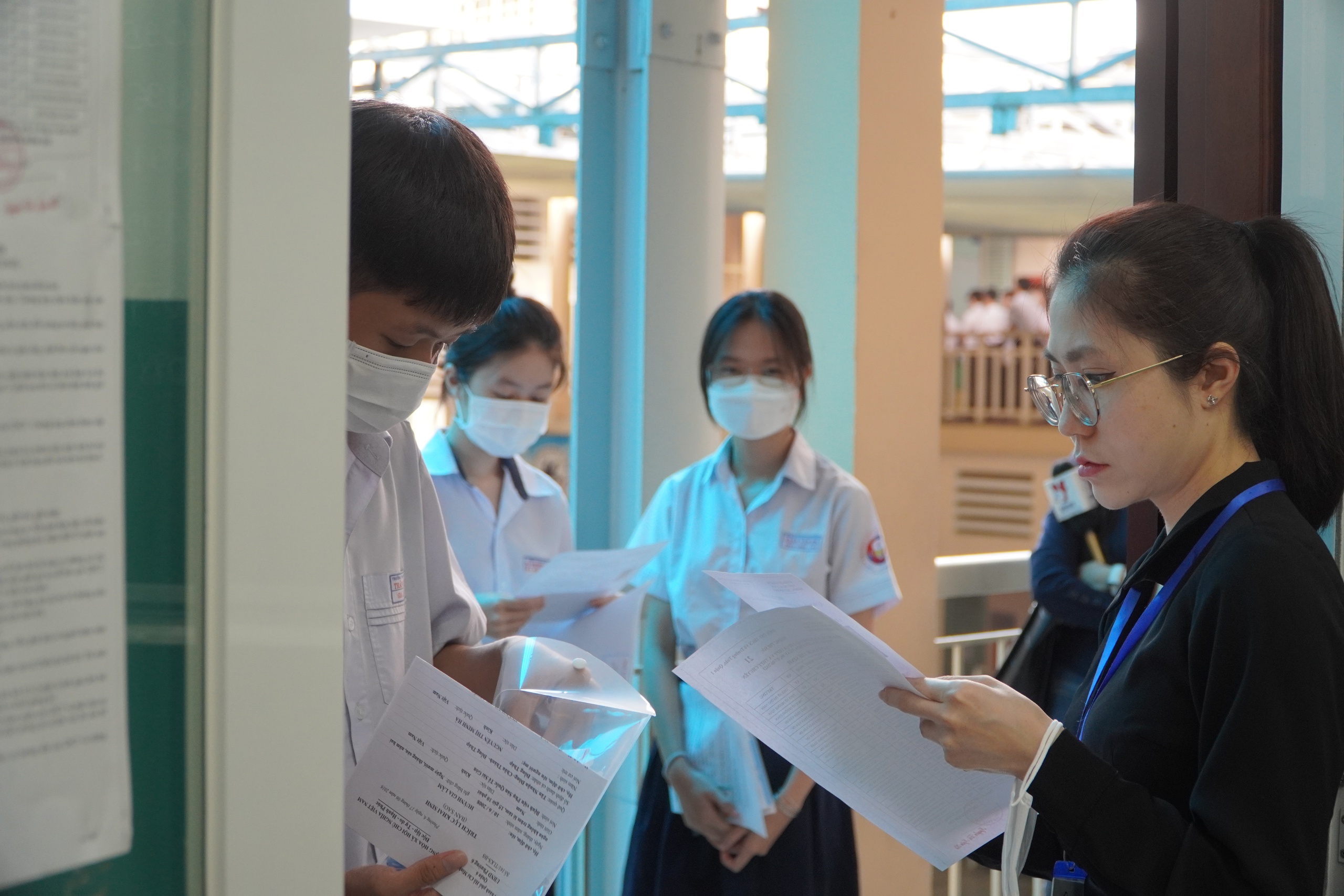 Sở GD-ĐT TP HCM: Xử lý nghiêm những đơn vị không thực hiện, thực hiện chậm báo cáo thống kê năm học - Ảnh 1.