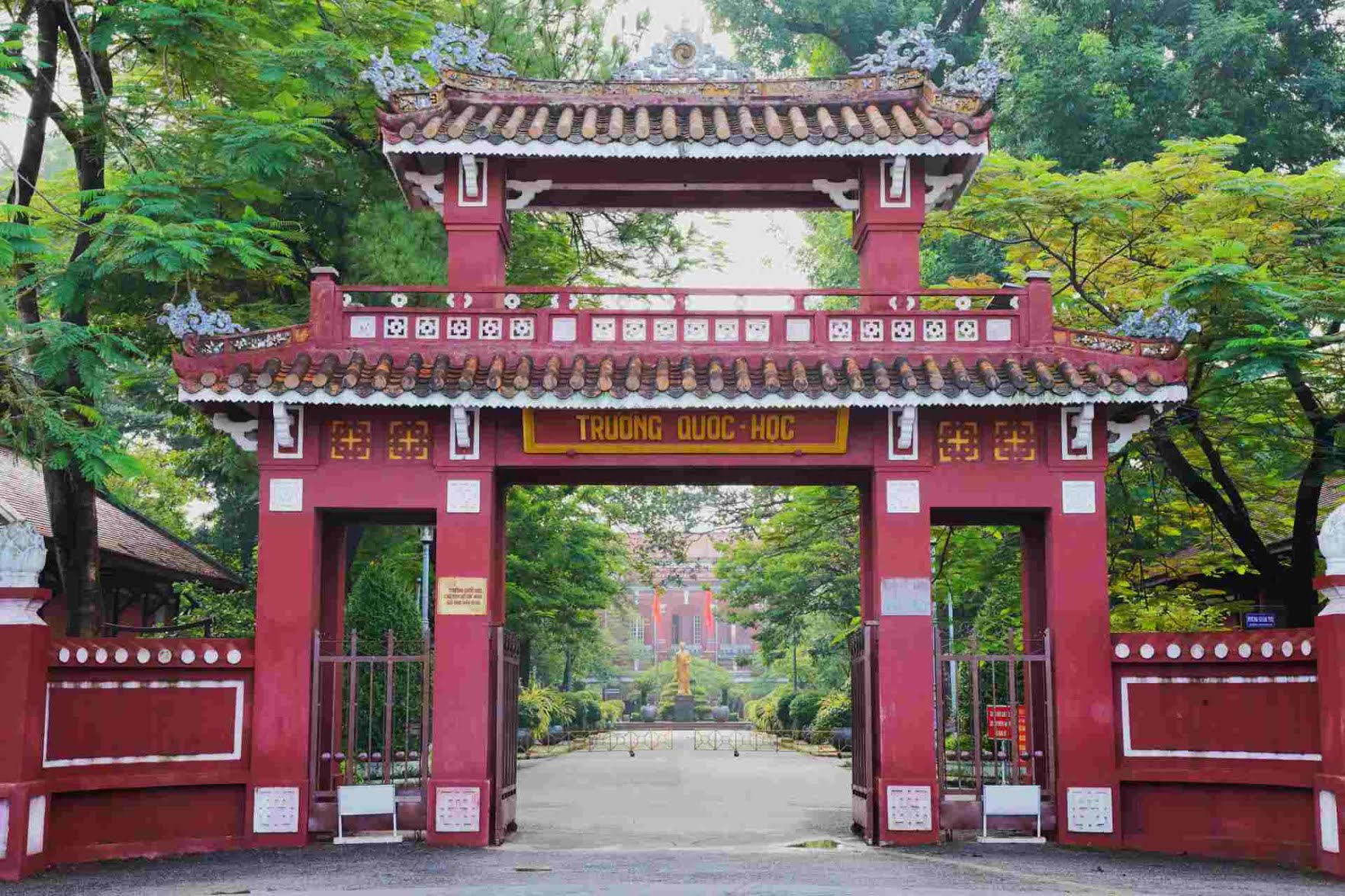 Vẻ đẹp trăm năm Quốc Học &ndash; Huế v&agrave; cuộc thi Đường l&ecirc;n đỉnh Olympia - Ảnh 3.