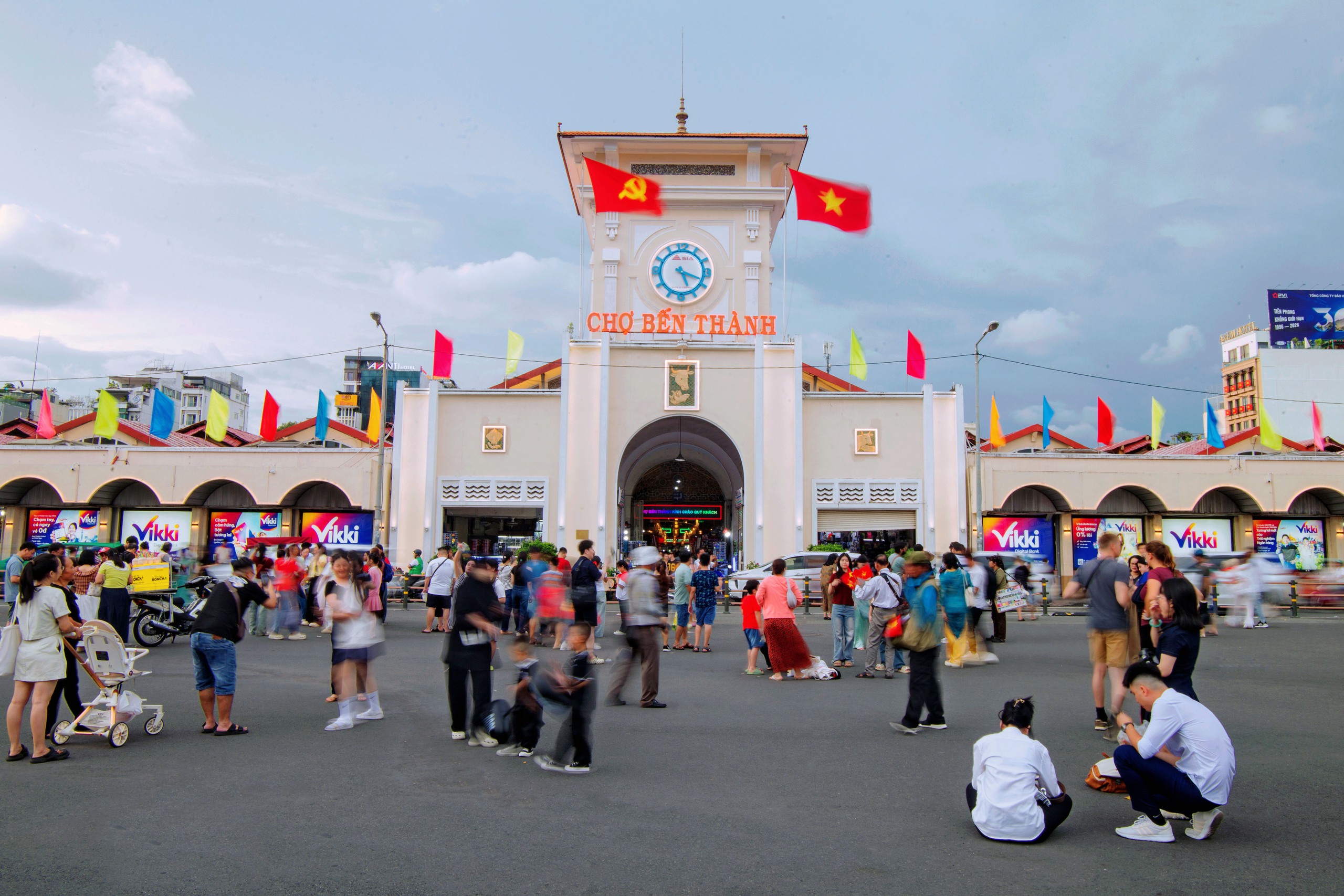 Ảnh đẹp trong tuần: Hoà bình đẹp lắm! - Ảnh 1.