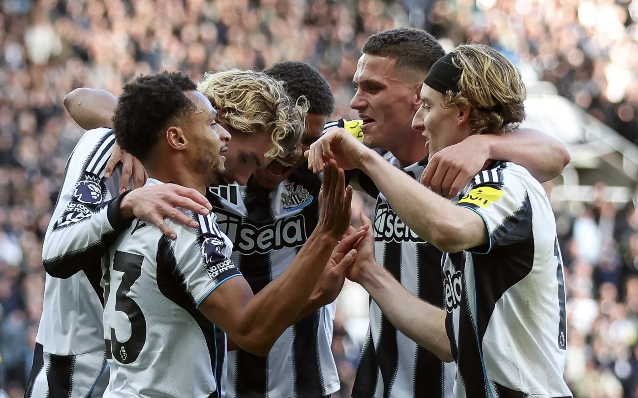 Newcastle thắng nghẹt thở Fulham tại St.James' Park