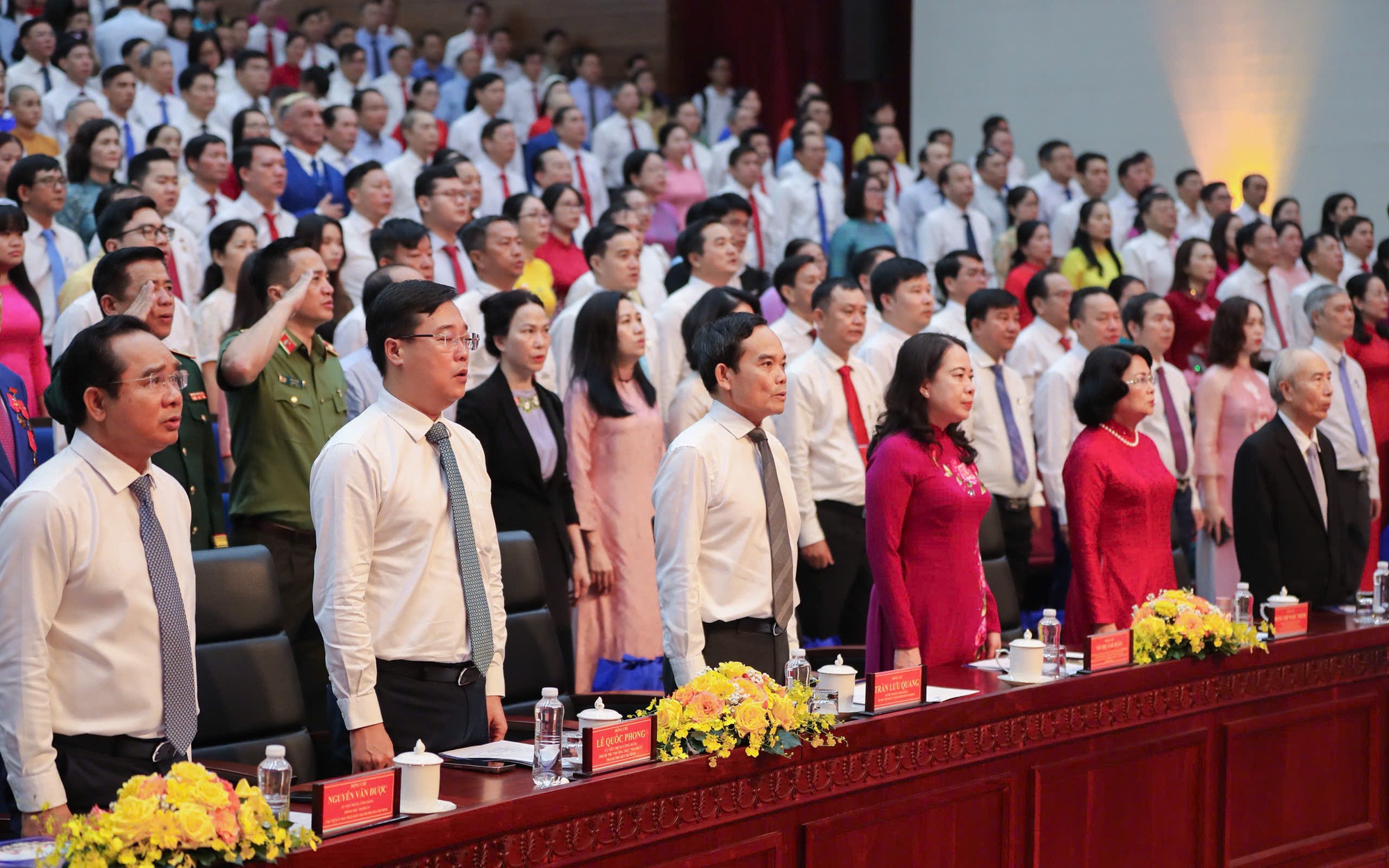 Truyền lửa yêu nước bằng ngôn ngữ điện ảnh - Ảnh 3.