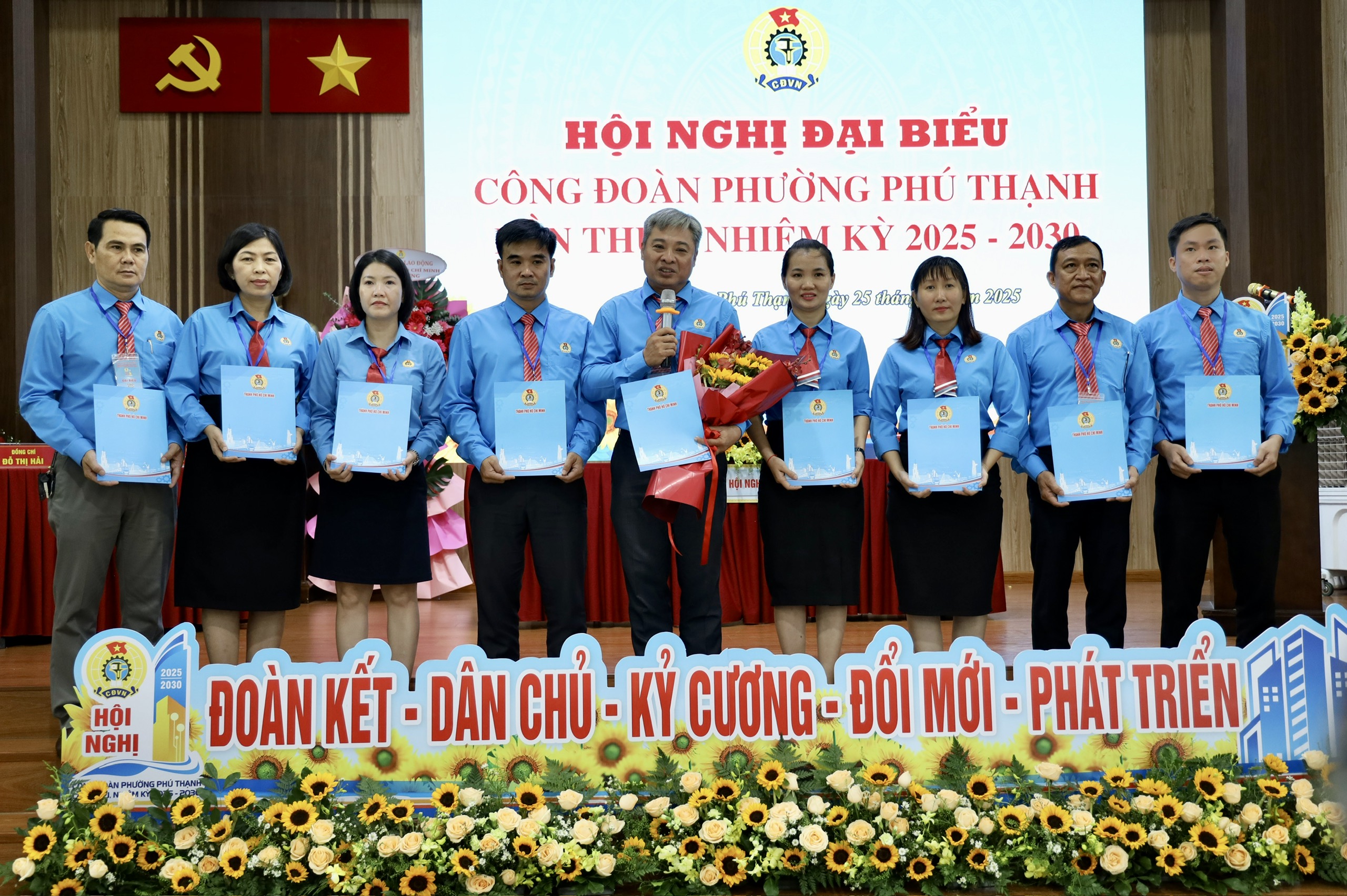 N&acirc;ng cao chất lượng hoạt động cơ sở, ch&uacute; trọng ph&aacute;t triển đo&agrave;n vi&ecirc;n  - Ảnh 7.