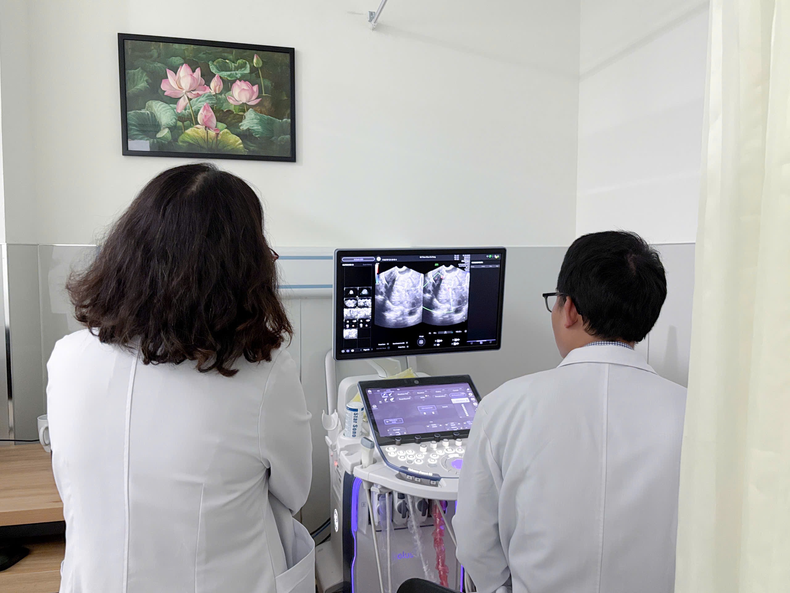 Bằng MRI, Thiện Nh&acirc;n Hospital ph&aacute;t hiện ung thư buồng trứng ở phụ nữ chưa từng sinh con - Ảnh 1.